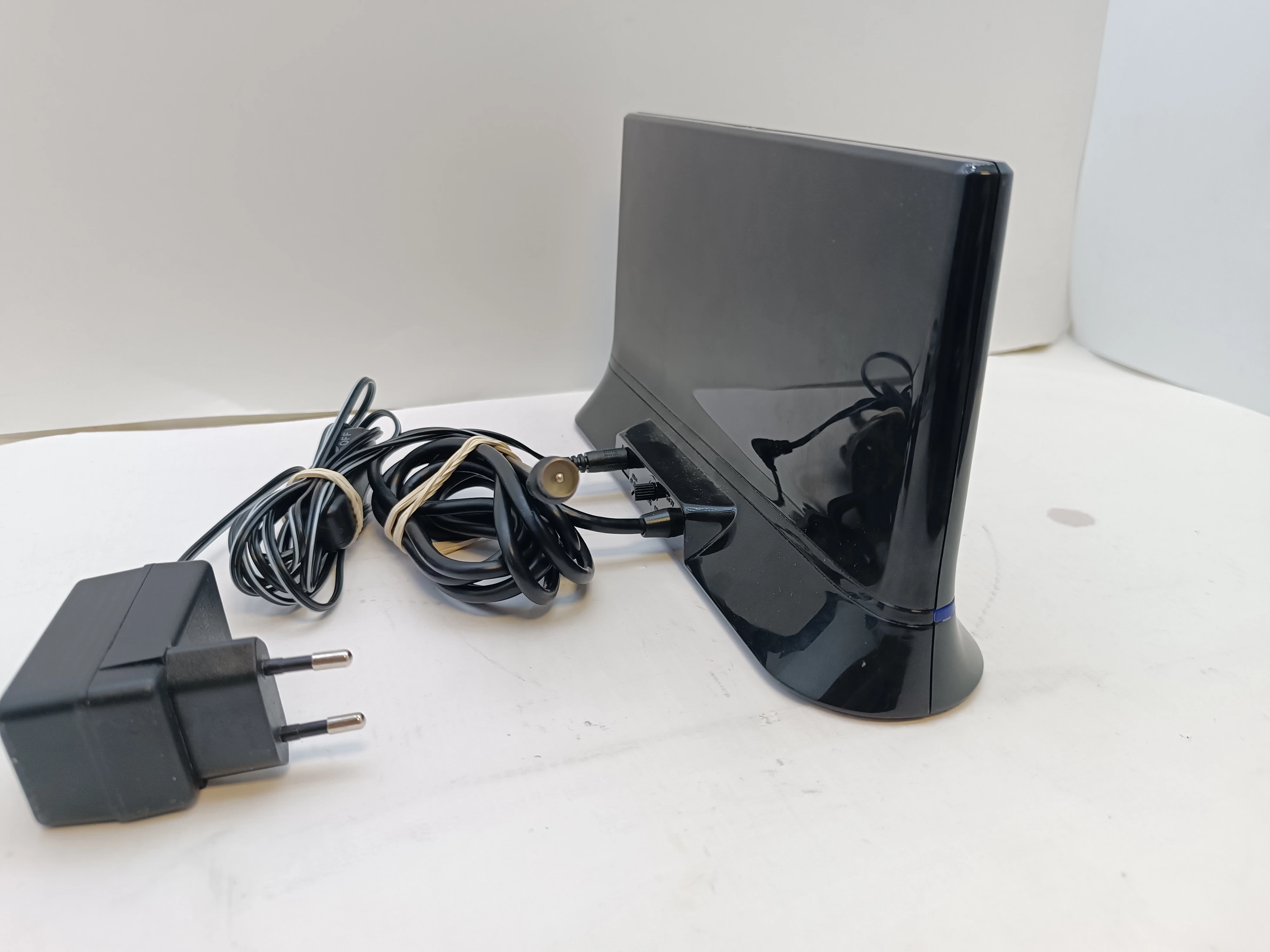 antena-pokojowa-thomson-ant1538bk-ean-gtin-4047443104359