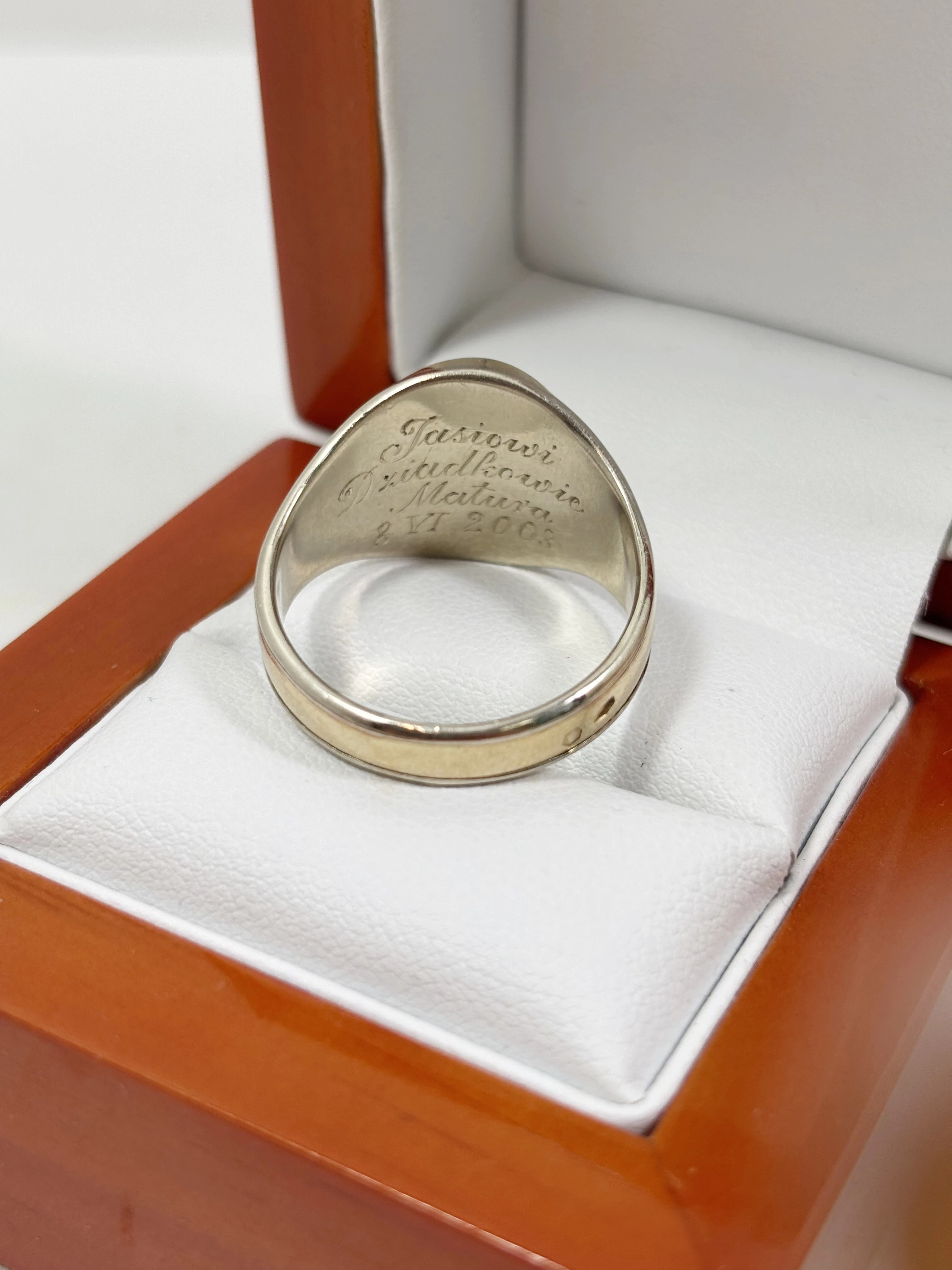 zloty-meski-sygnet-1047g-585-r22-material-17128-2