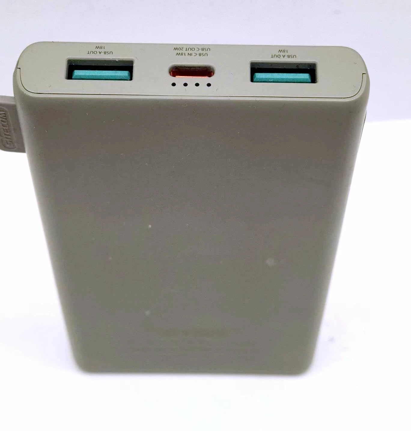 powerbank-sitecom-10-000-mah-stan-11323-2