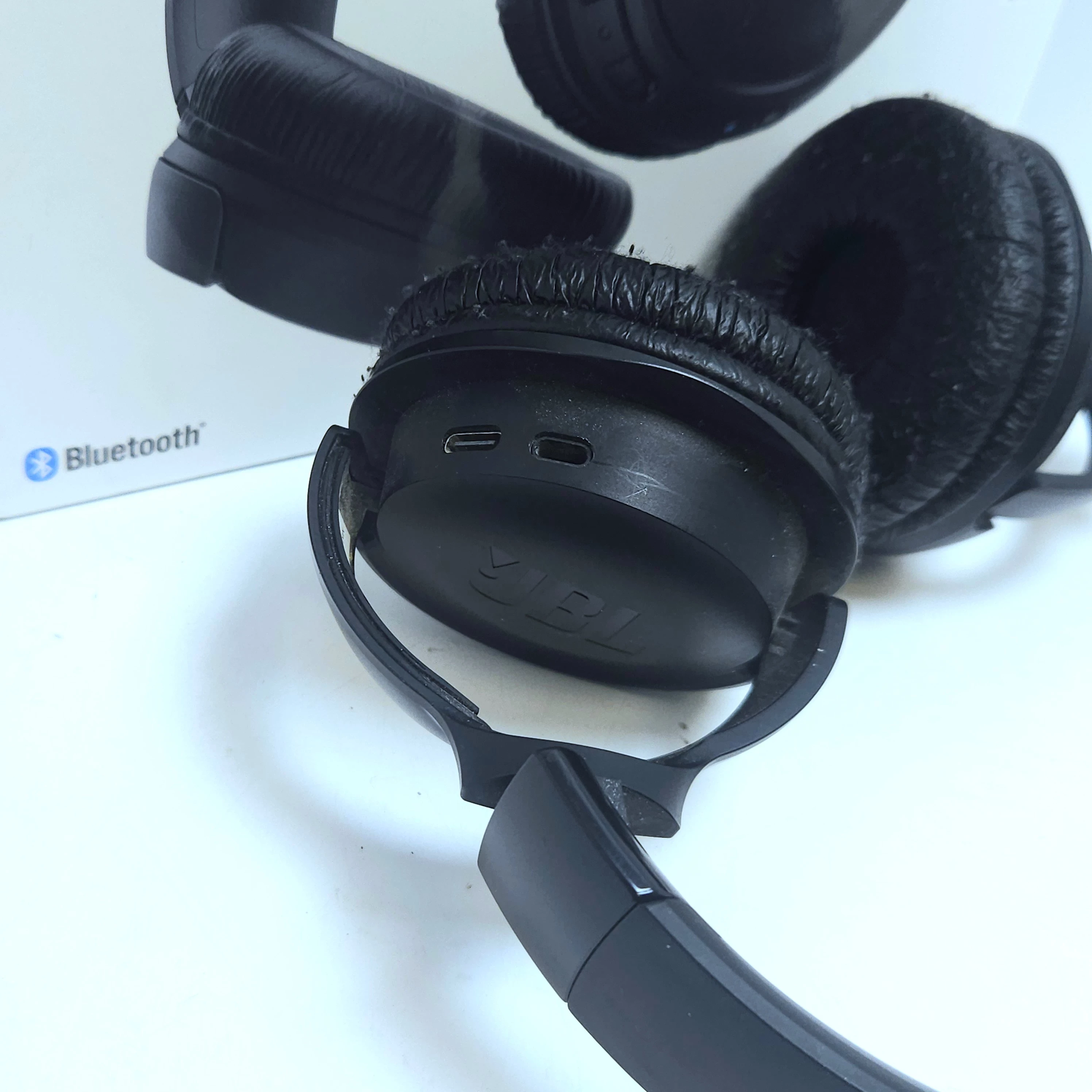 sluchawki-jbl-tune-525bt-transmisja-sygnalu-203713-217785