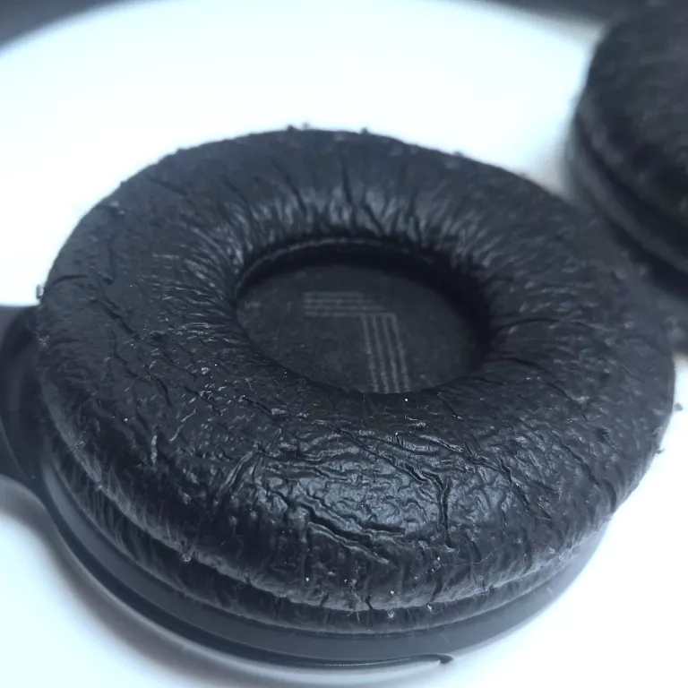 sluchawki-jbl-tune-525bt-stan-11323-2