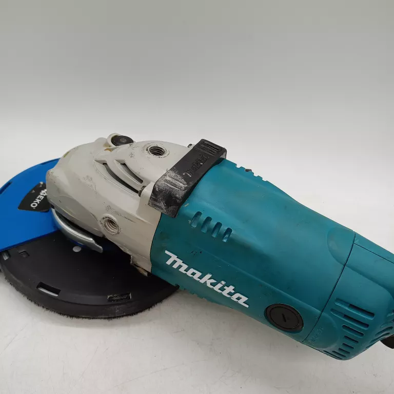 szlifierka-duza-makita-ga9020-walizka-akcesoria-ean-gtin-088381068130