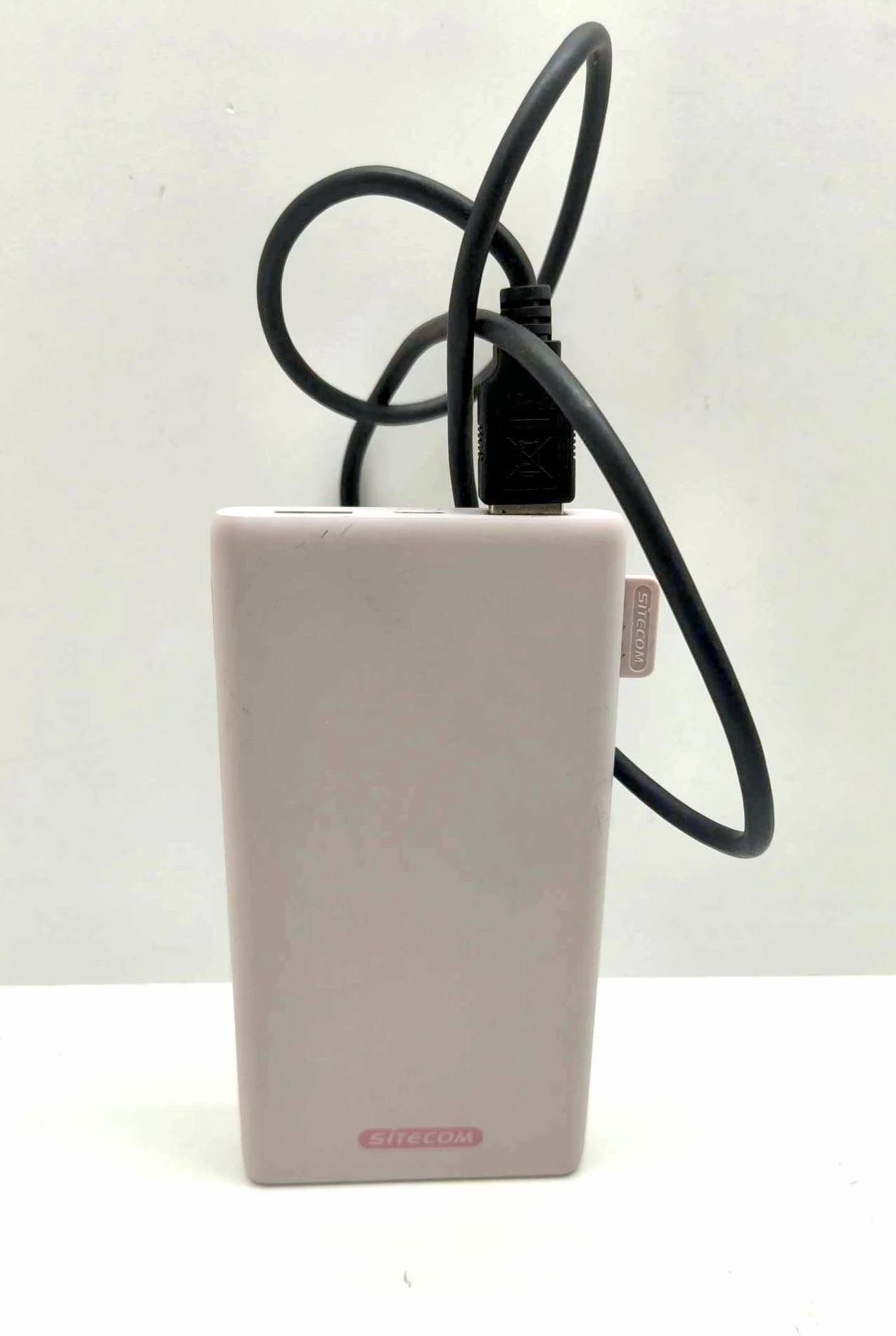 powerbank-sitecom-10-000-mah-kabel-meczennikow-8-radzionkow