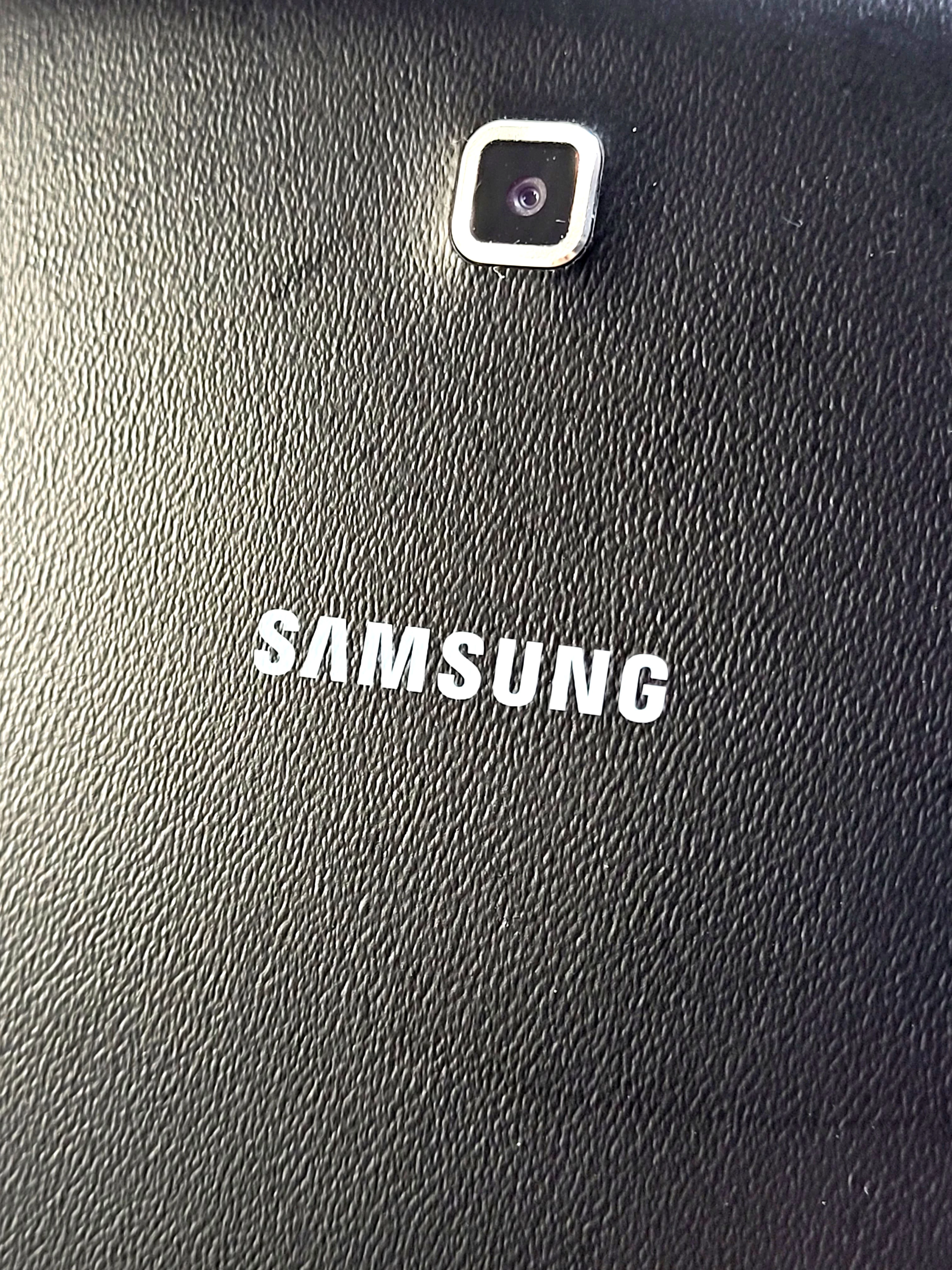 tablet-samsung-galaxy-tab-4-7-15-gb-8-gb-czarny-system-operacyjny-16332-1