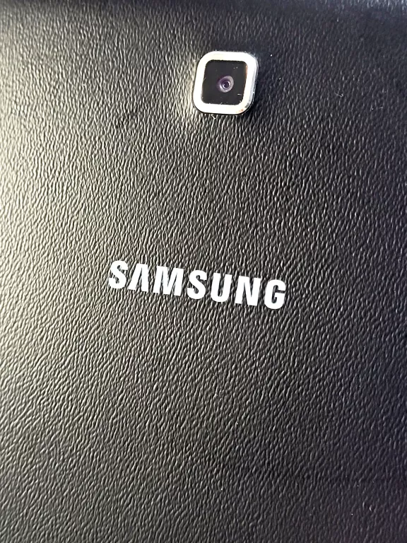 tablet-samsung-galaxy-tab-4-7-15-gb-8-gb-czarny-system-operacyjny-16332-1