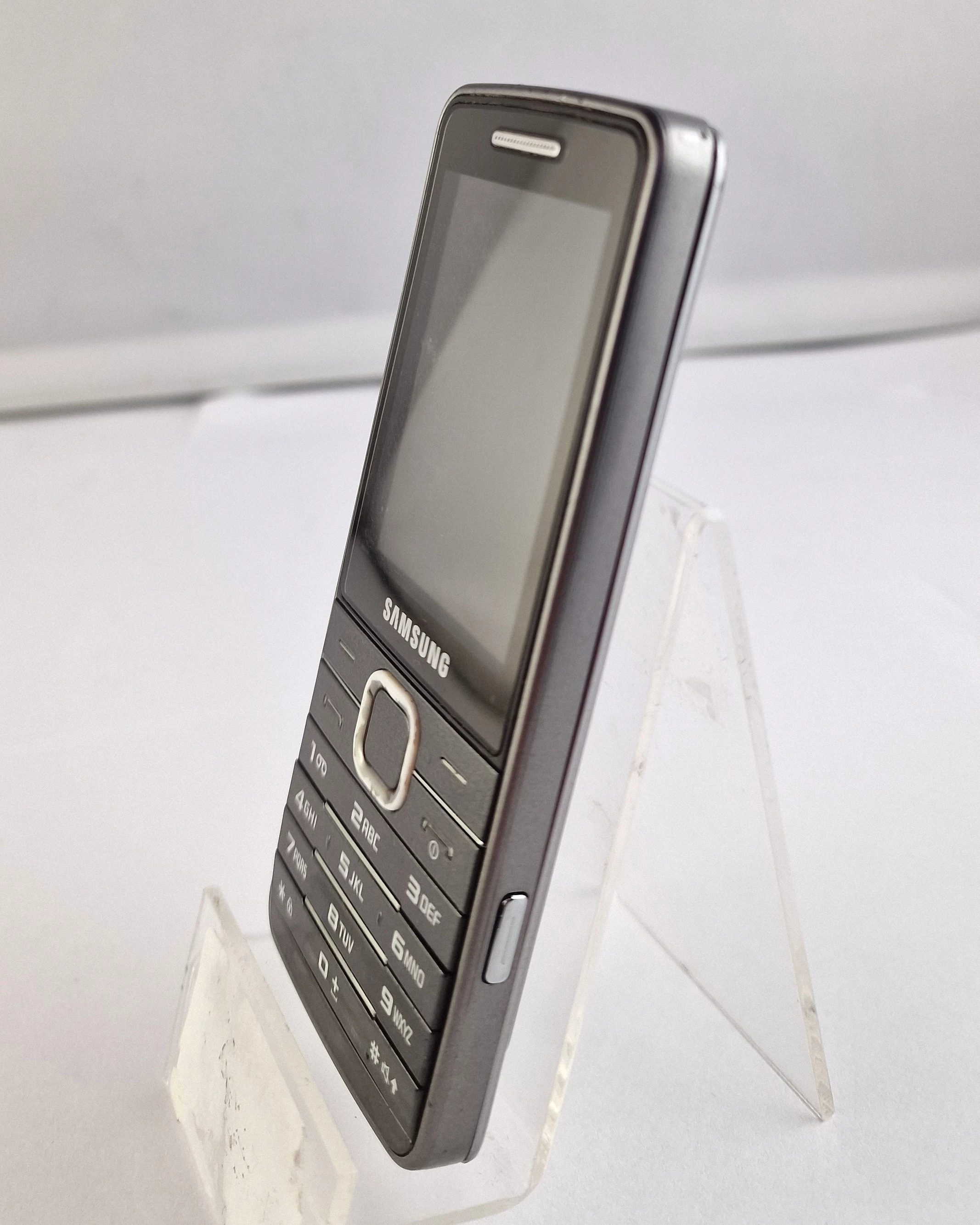 telefon-samsung-gt-s5610-simlock-orange-ean-gtin-8806085942240