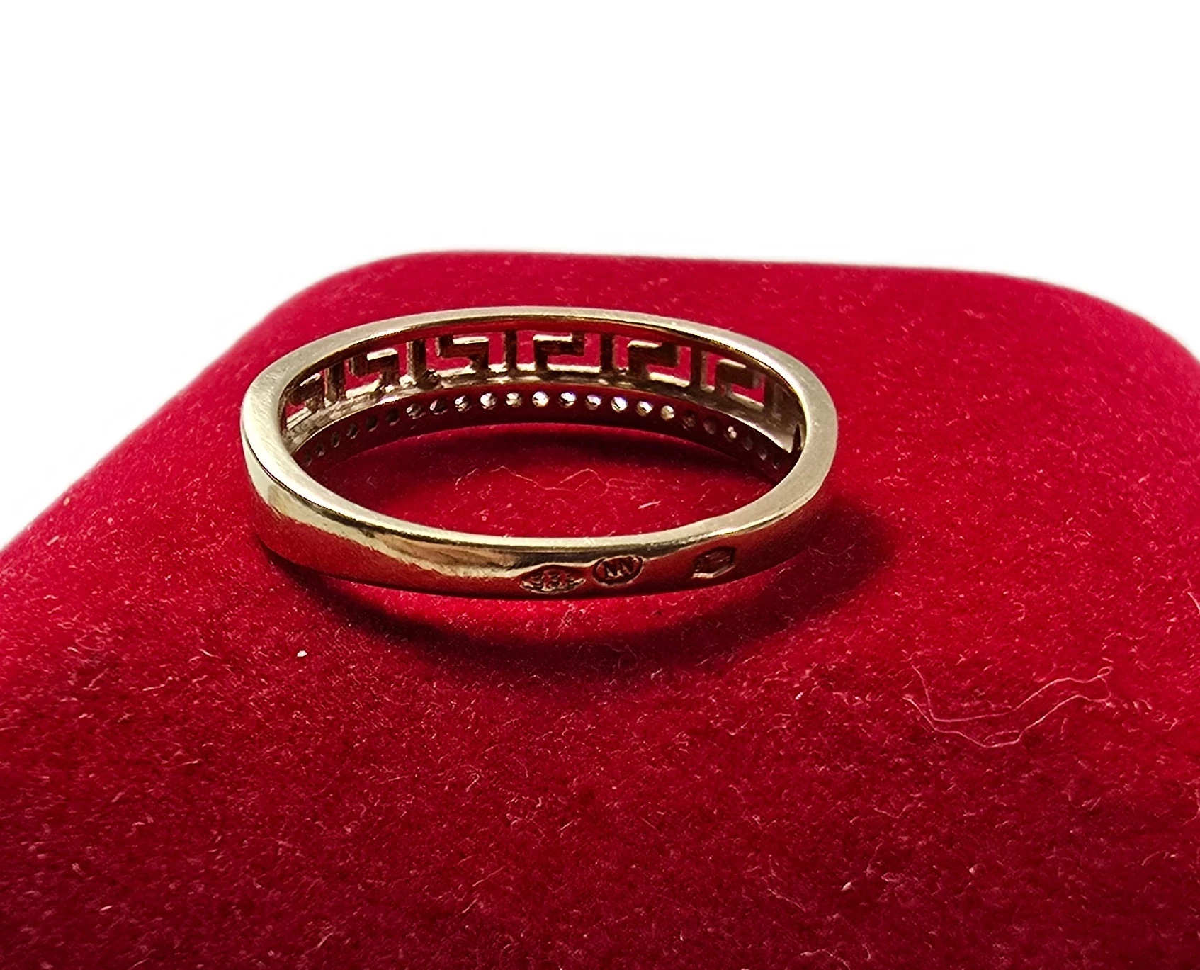 zloty-pierscionek-proby-333-r-16-187g-rozmiarsrednica-wew-mm-372-16