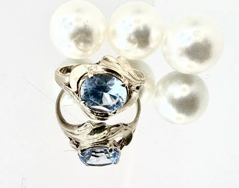 piekny-pierscionek-z-niebieskim-oczkiem-583-321gr-r12-stan-11323-2