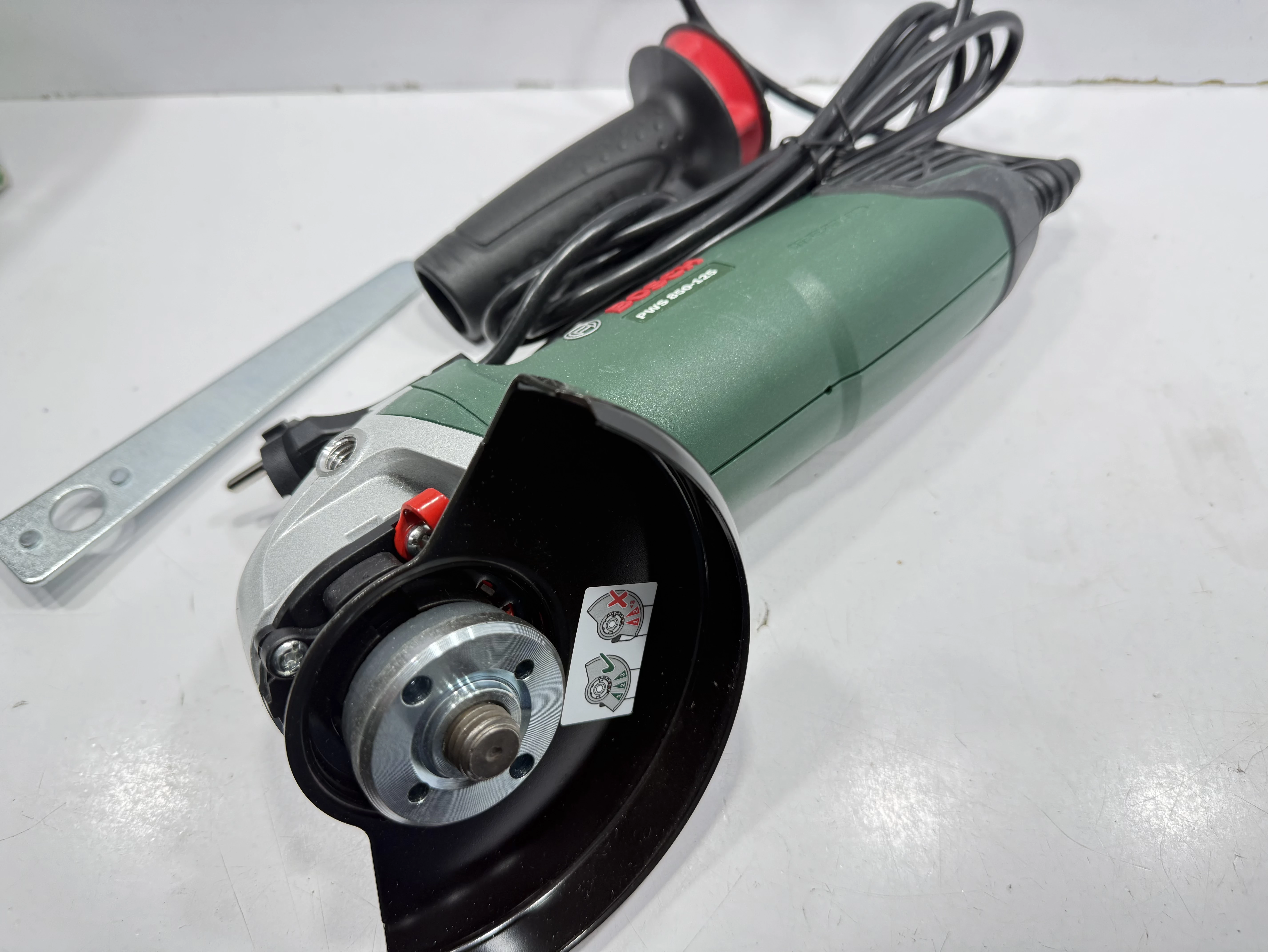 szlifierka-katowa-bosch-pws-850-125-125mm-850w-230v-bielska-45-plock