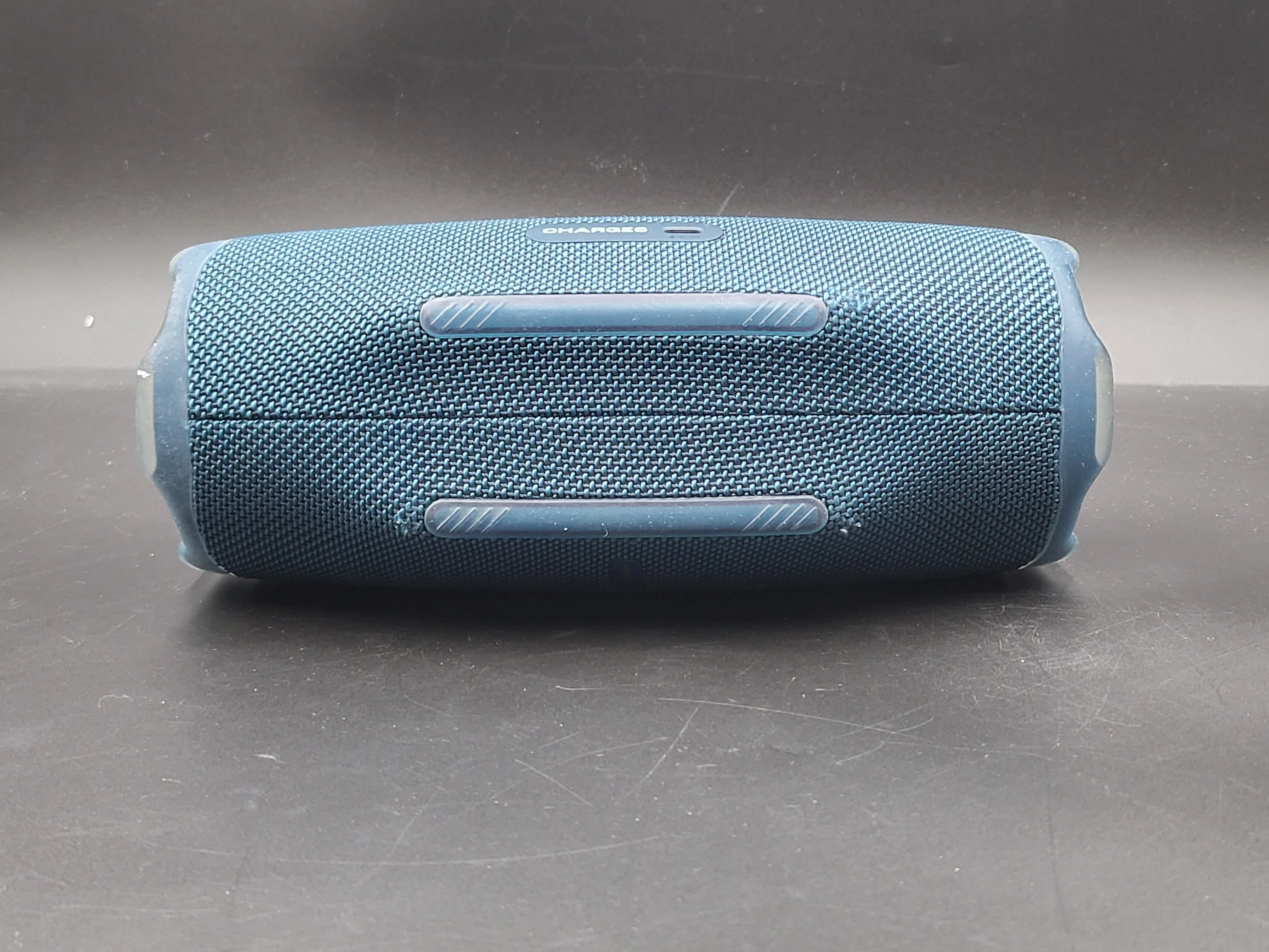 glosnik-jbl-charge-6-kod-producenta-charge6blu