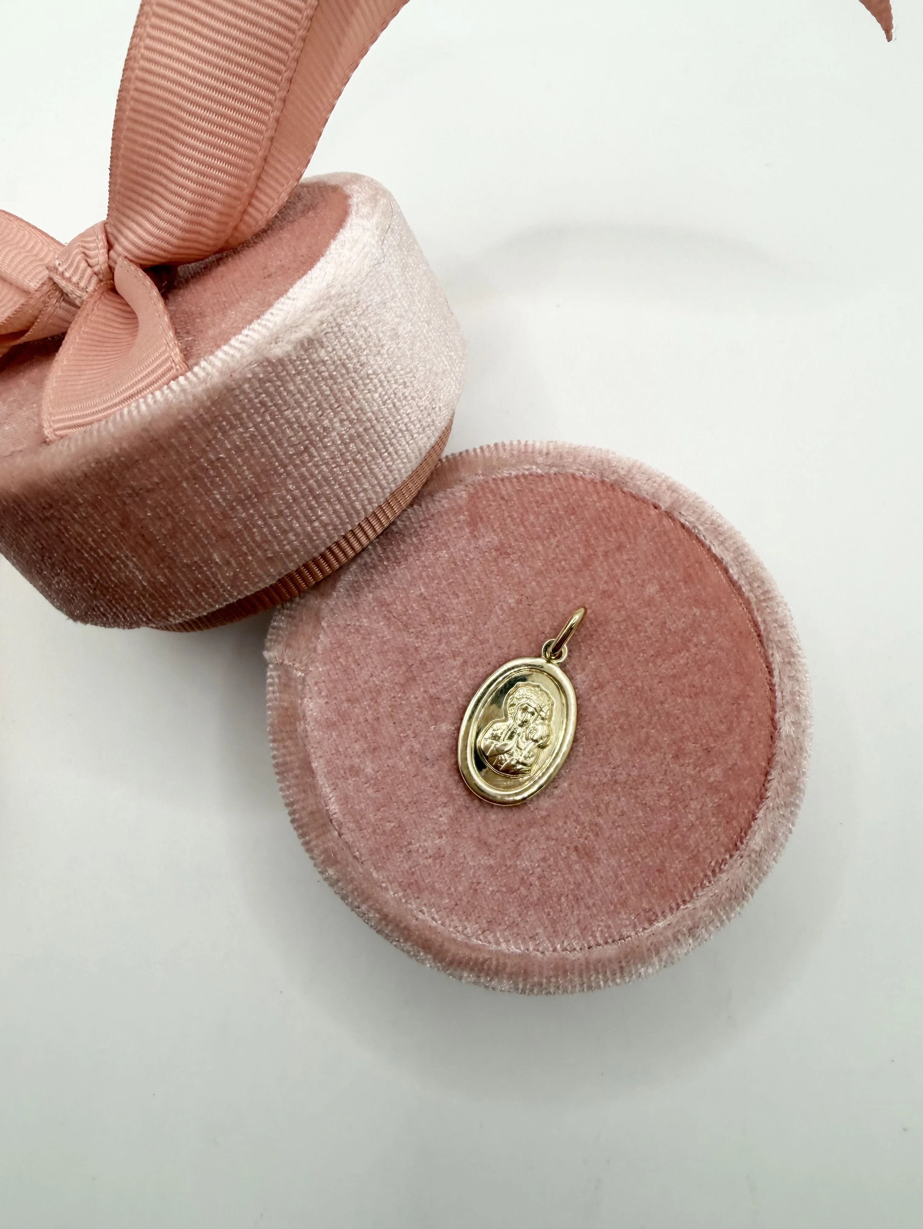 zlota-nienoszona-zawieszka-100g-ean-gtin-77777777777777