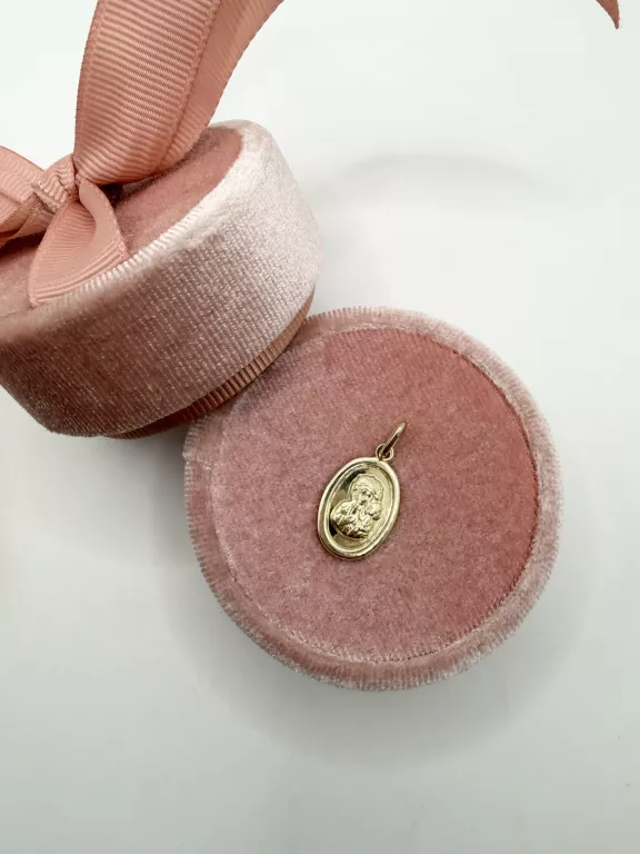 zlota-nienoszona-zawieszka-100g-ean-gtin-77777777777777