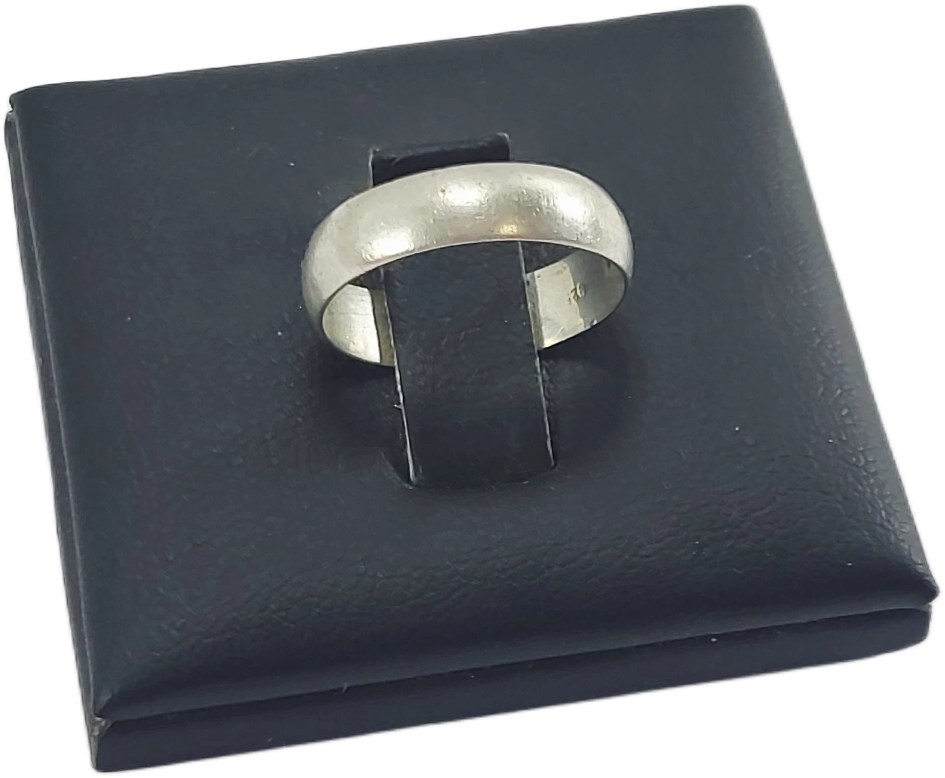 mala-gladka-srebrna-obraczka-925-damska-174g-szeroka-4-mm-rozmiar-11-pilsudskiego-27-skwierzyna