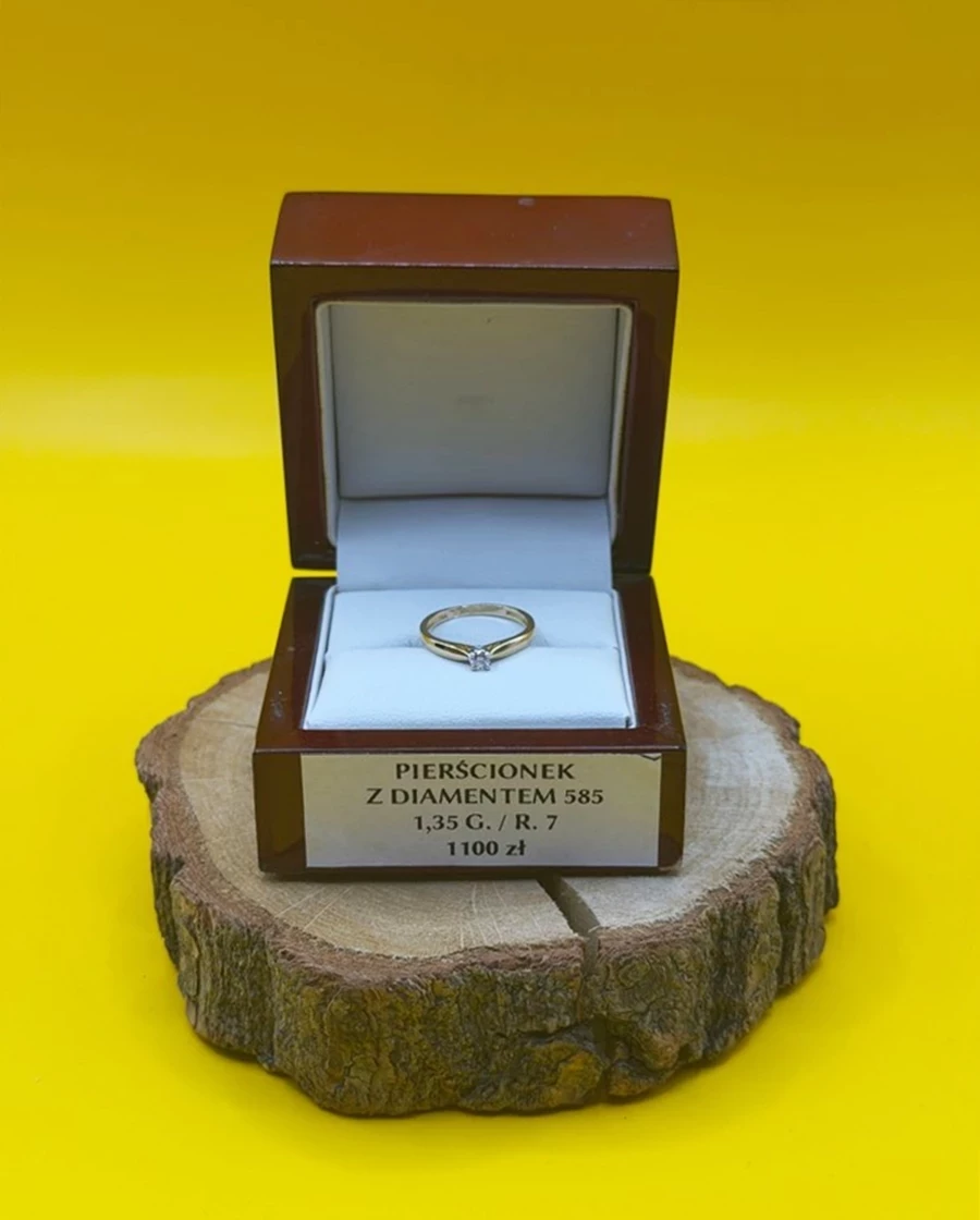 zloty-pierscionek-z-brylantem-585-135-g-r-7-ean-gtin-5903710531558