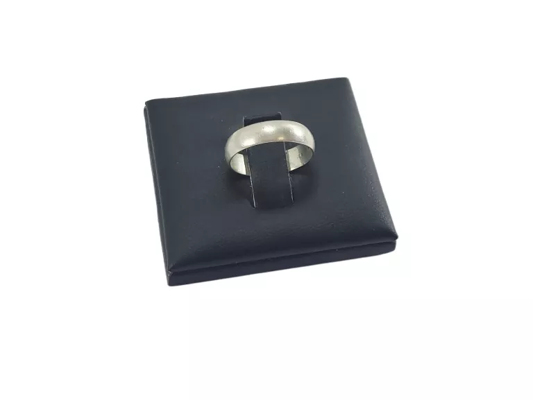 mala-gladka-srebrna-obraczka-925-damska-174g-szeroka-4-mm-rozmiar-11-rodzaj-2205-2