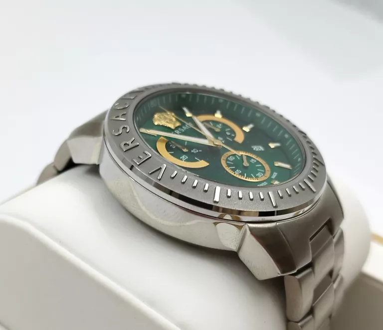 zegarek-meski-versace-ve2e00821-new-chrono-rodzaj-129220-1
