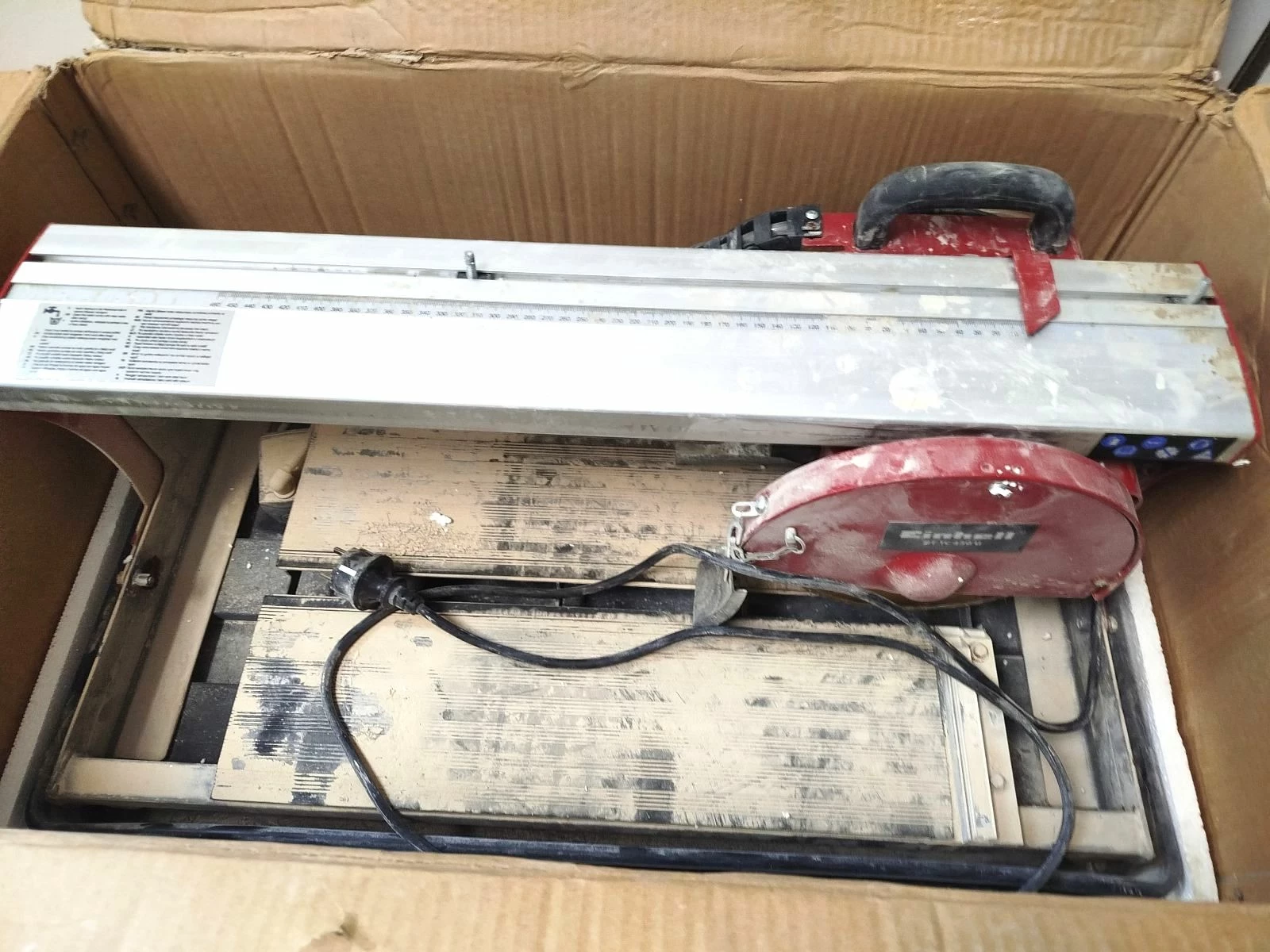 przecinarka-do-plytek-einhell-rt-tc-430-u-stan-11323-2