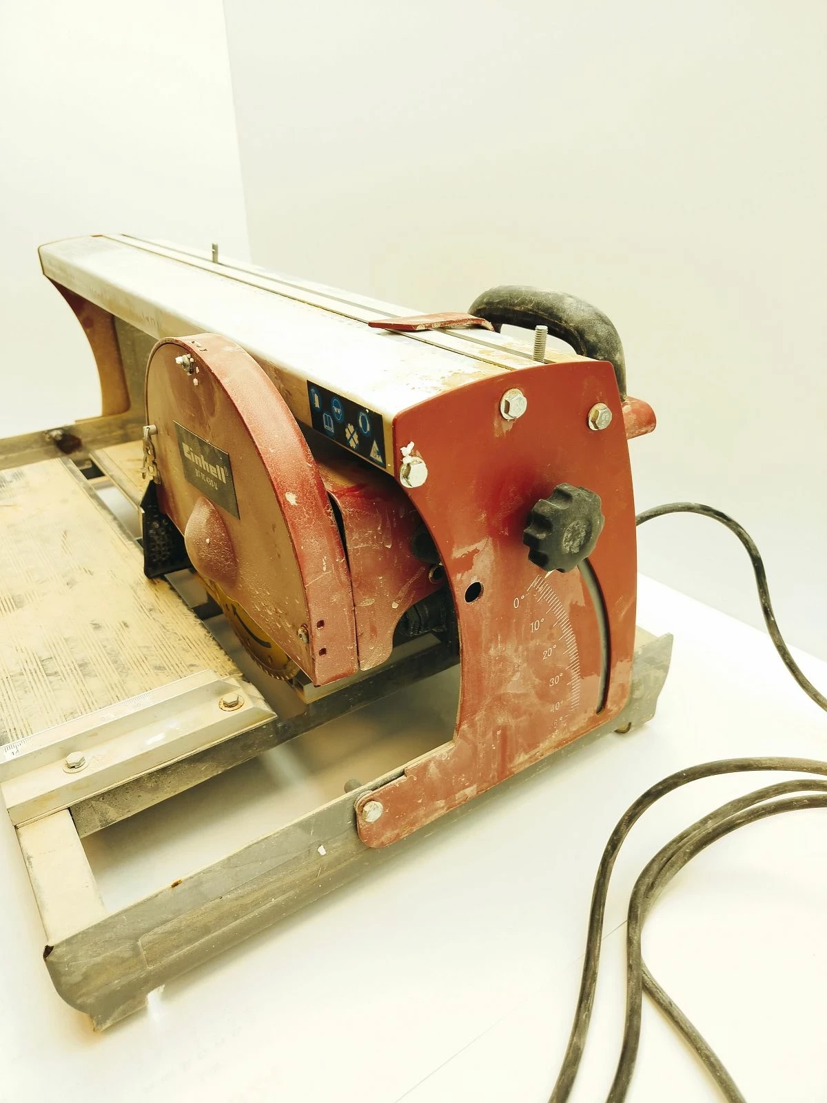 przecinarka-do-plytek-einhell-rt-tc-430-u-maksymalna-dlugosc-ciecia-430