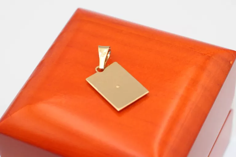 zlota-zawieszka-matka-boska-p585-w203g-stan-11323-2