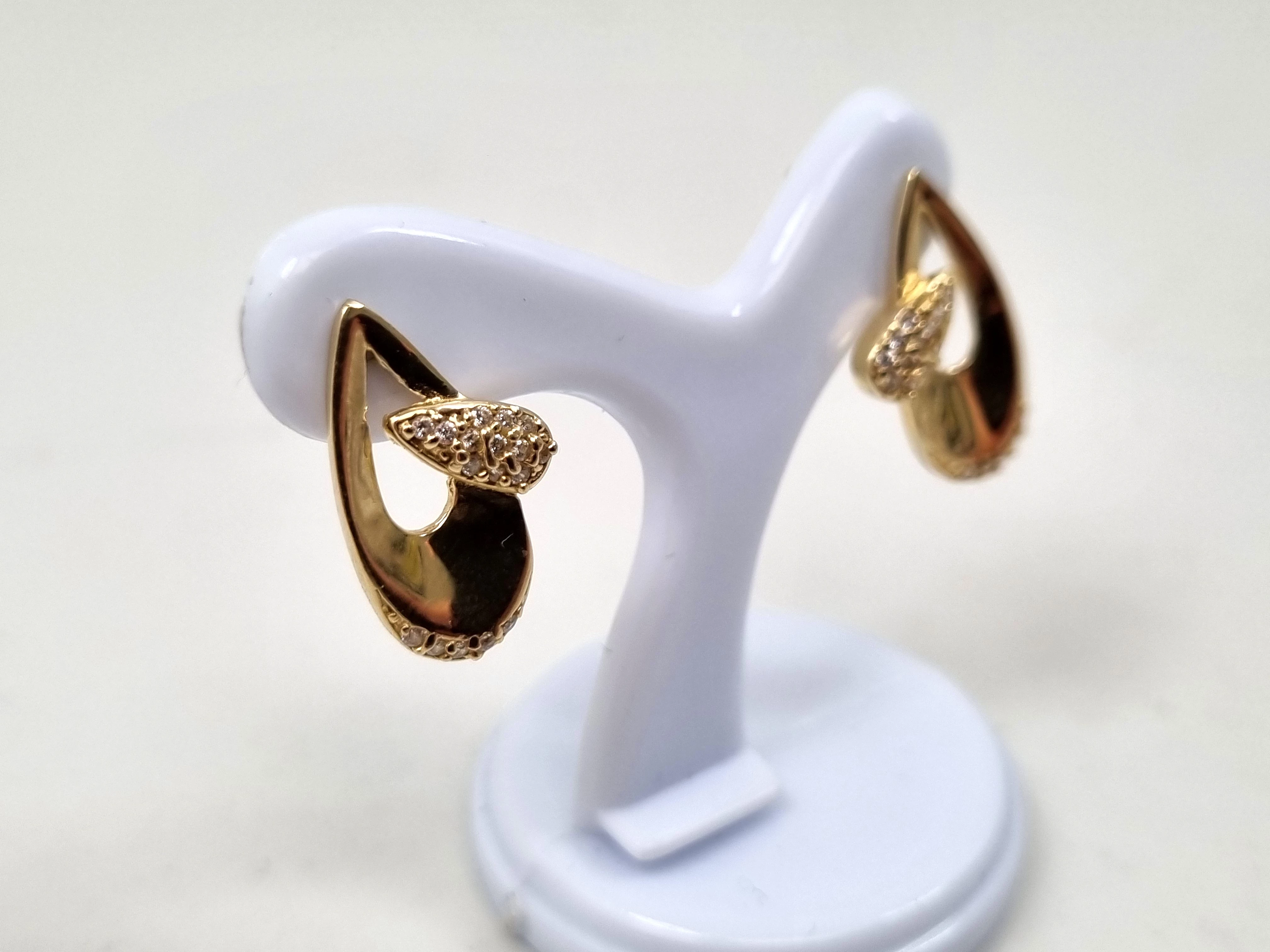 zlote-kolczyki-sztyft-585-262g-rodzaj-2205-2