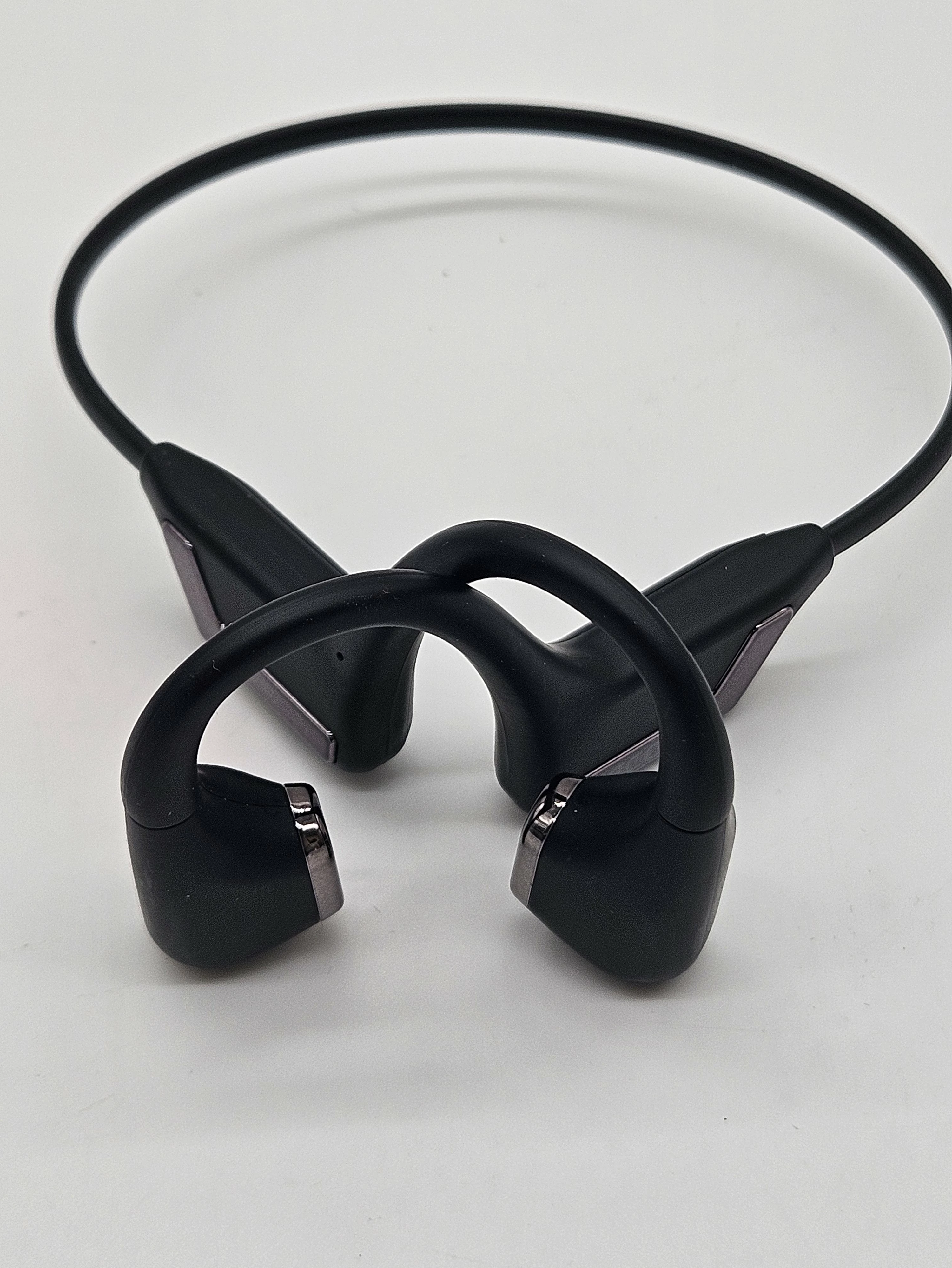 sluchawki-sportowe-ipx8-stan-11323-2