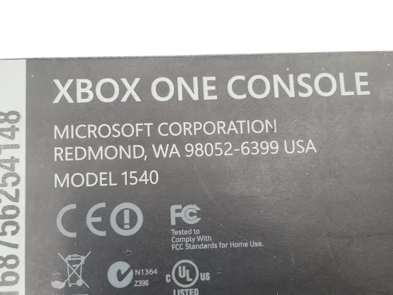 konsola-xbox-one-liczba-kontrolerow-w-zestawie-205994-225554