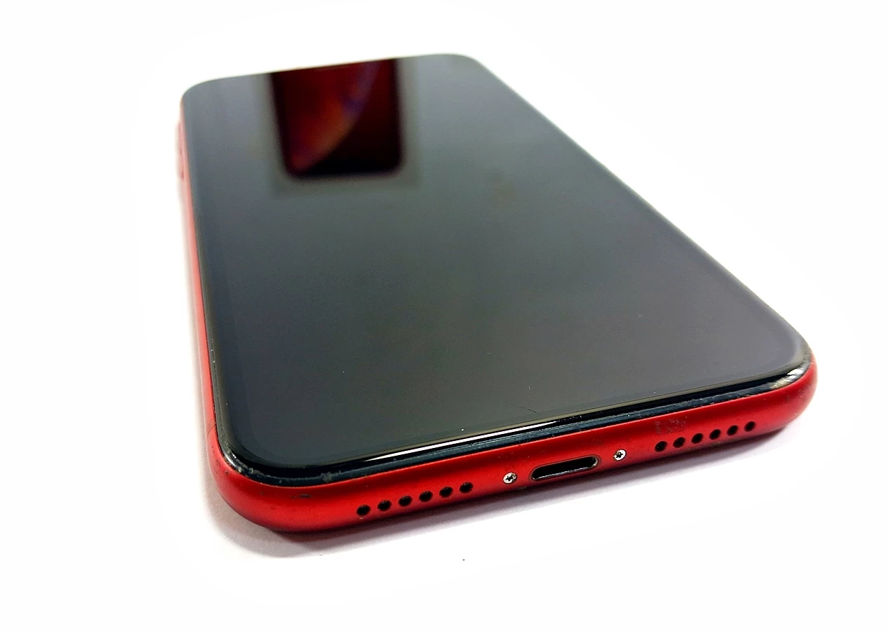 telefon-apple-iphone-xr-128gb-81-pud-typ-202685-212929