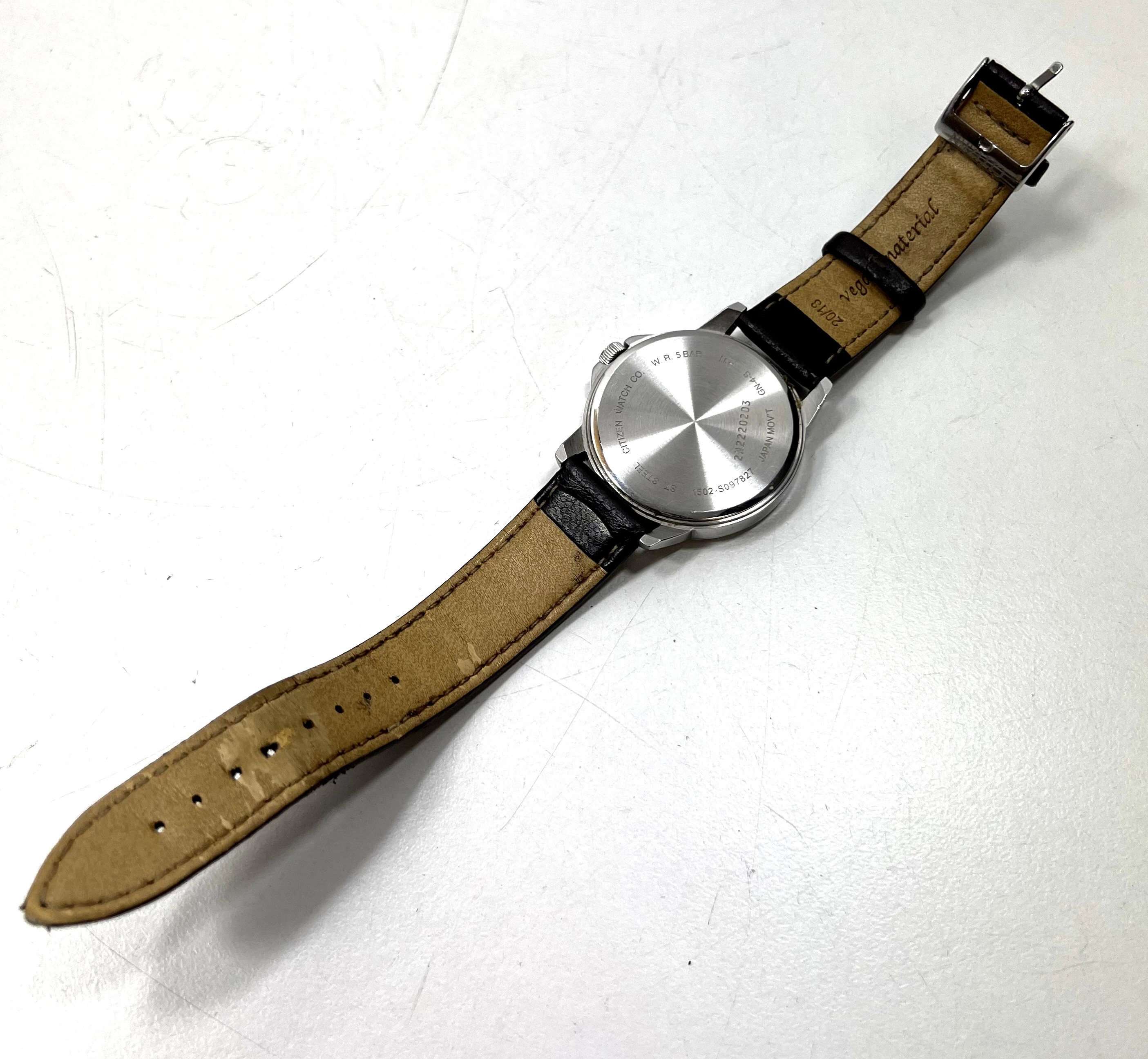 zegarek-meski-citizen-1502-s097827-pudelko-ksztalt-koperty-129223-2