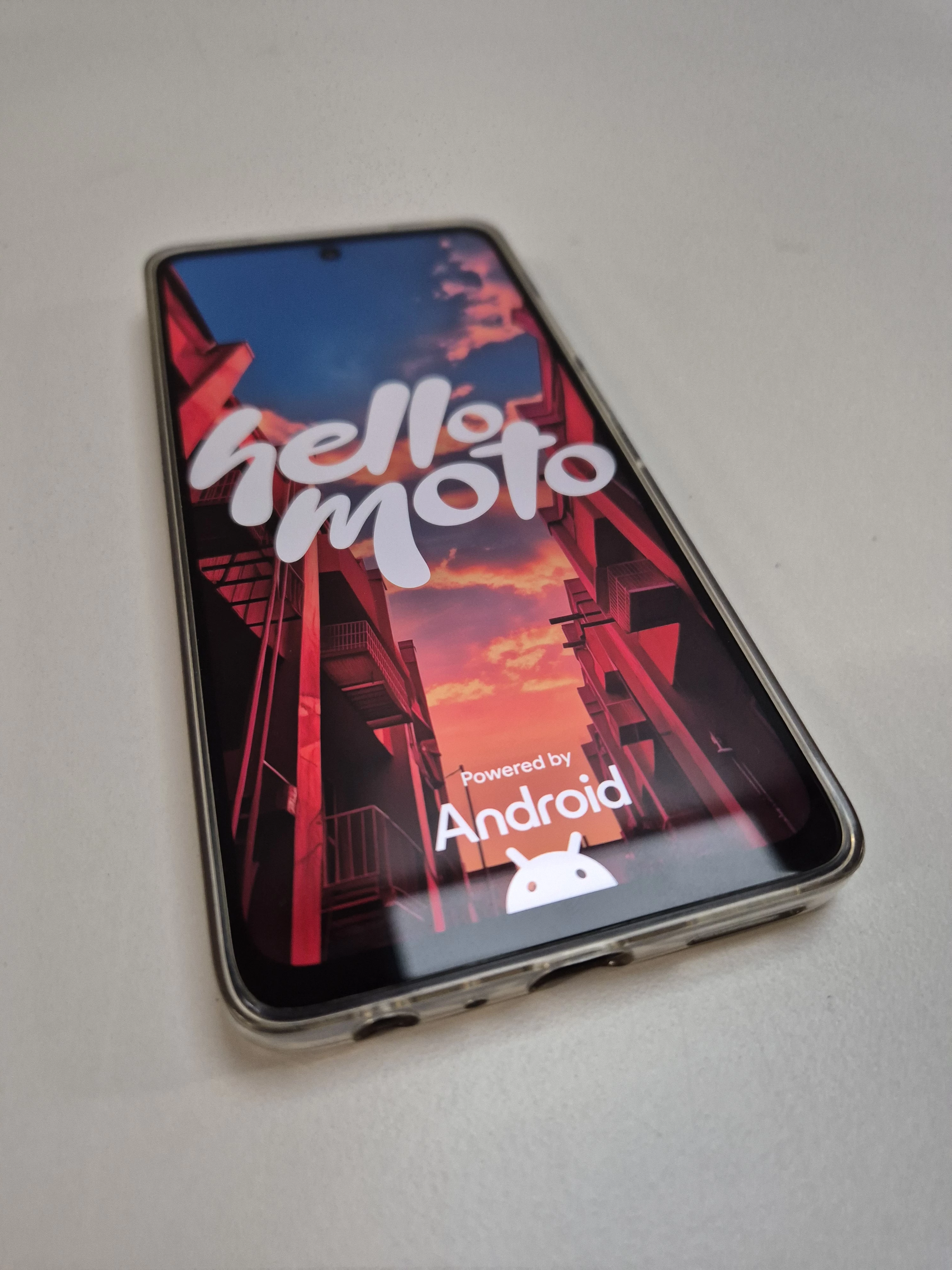 telefon-motorola-g56-5g-8256gb-ean-gtin-0840023292149