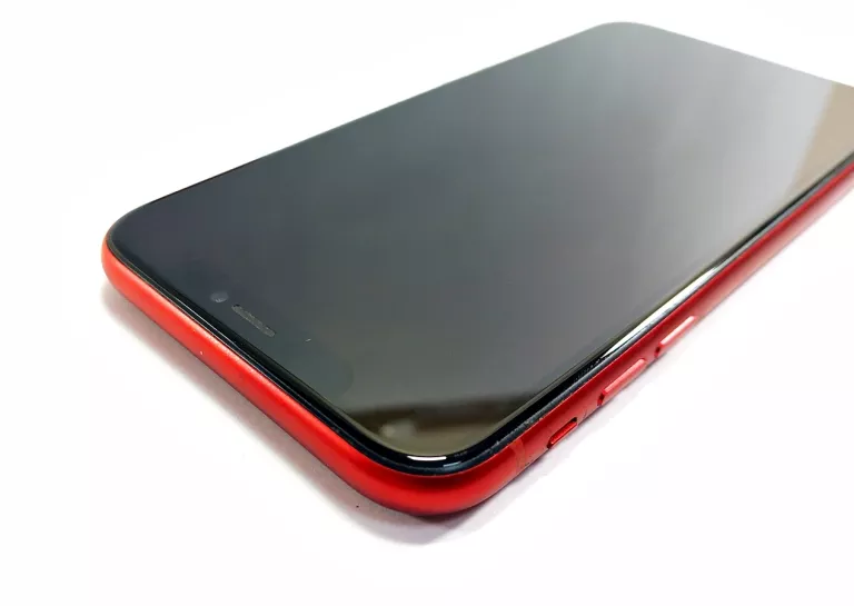 telefon-apple-iphone-xr-128gb-81-pud-przekatna-ekranu-610