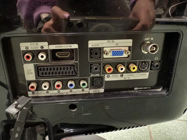 telewizor-samsung-le19r86bd-pilot-typ-telewizora-211486-250138