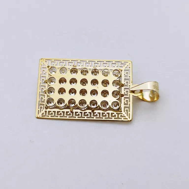 zlota-zawieszka-z-matka-boska-196g-pr585-cyrkonie-motyw-129129-2