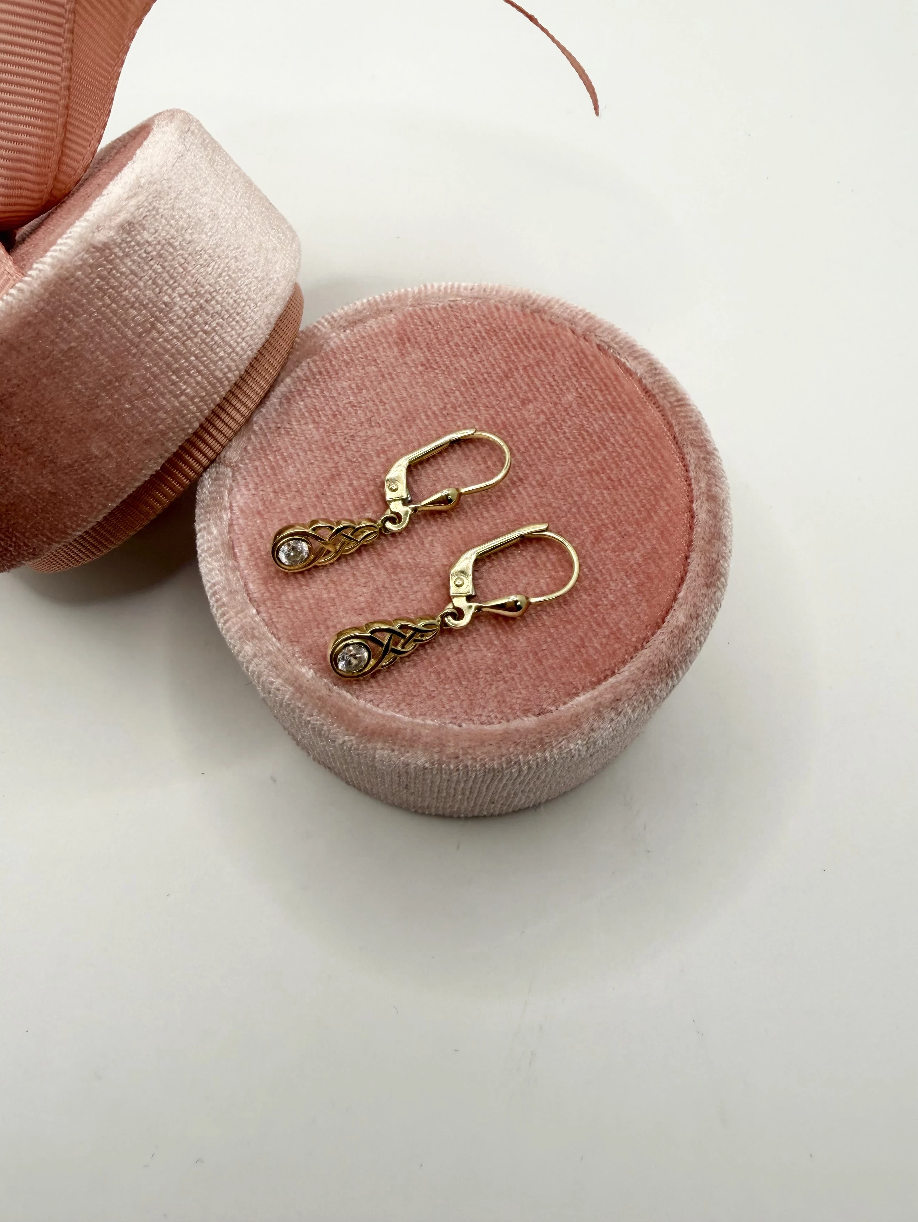 zlote-nienoszone-kolczyki-585-221g-poznanska-1-slupca