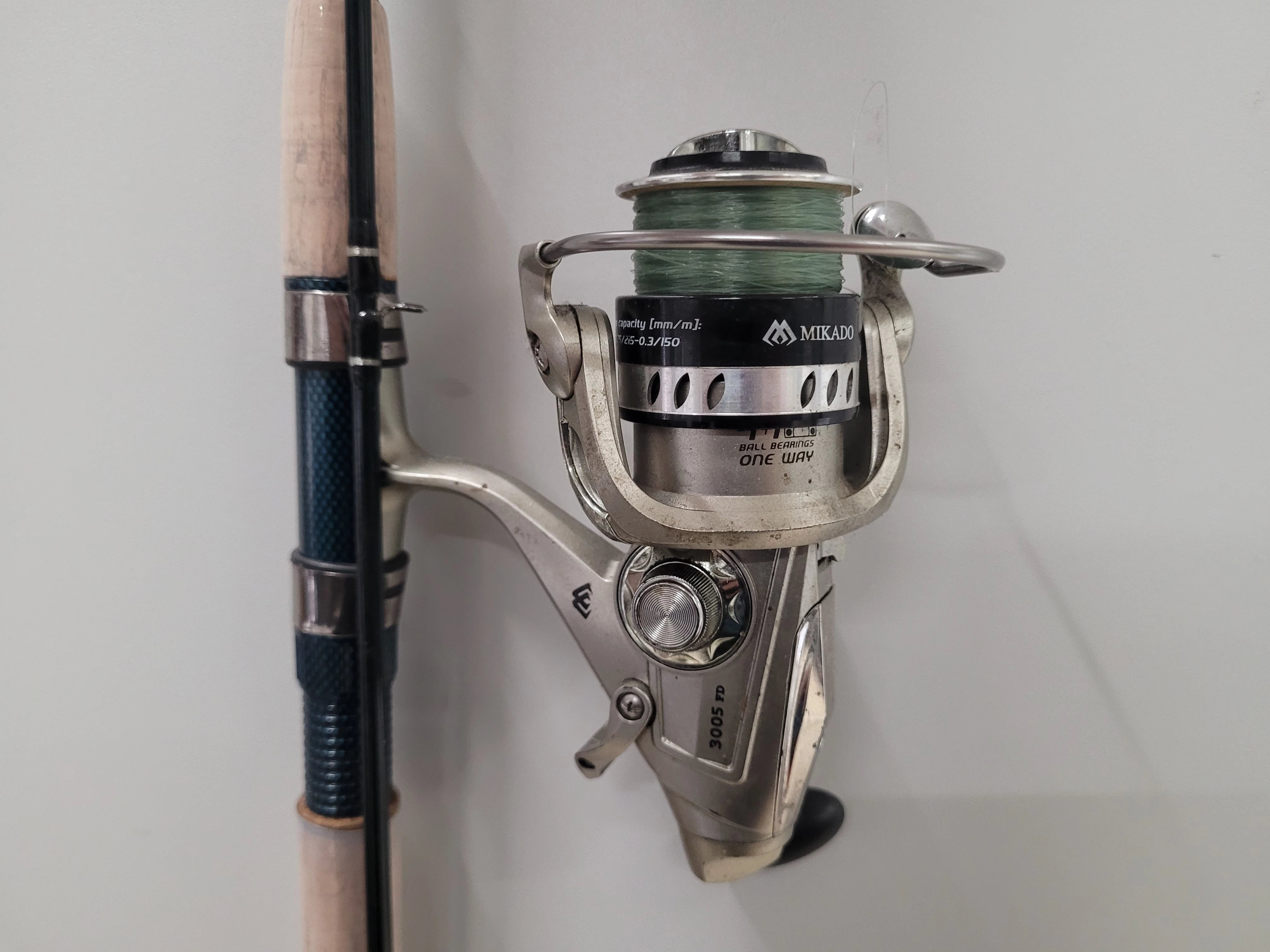 wedka-jaxon-charisma-spinning-270cm-10-30g-kolowrotek-mikado-freerunne-material-wedki-228389-328753