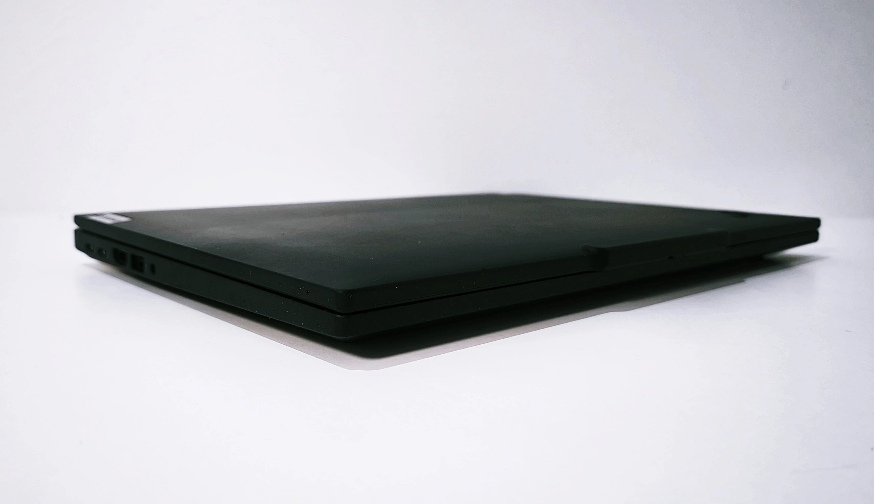 lenovo-thinkpad-t14-5th-gen-16-gb256-gb-przekatna-ekranu-14