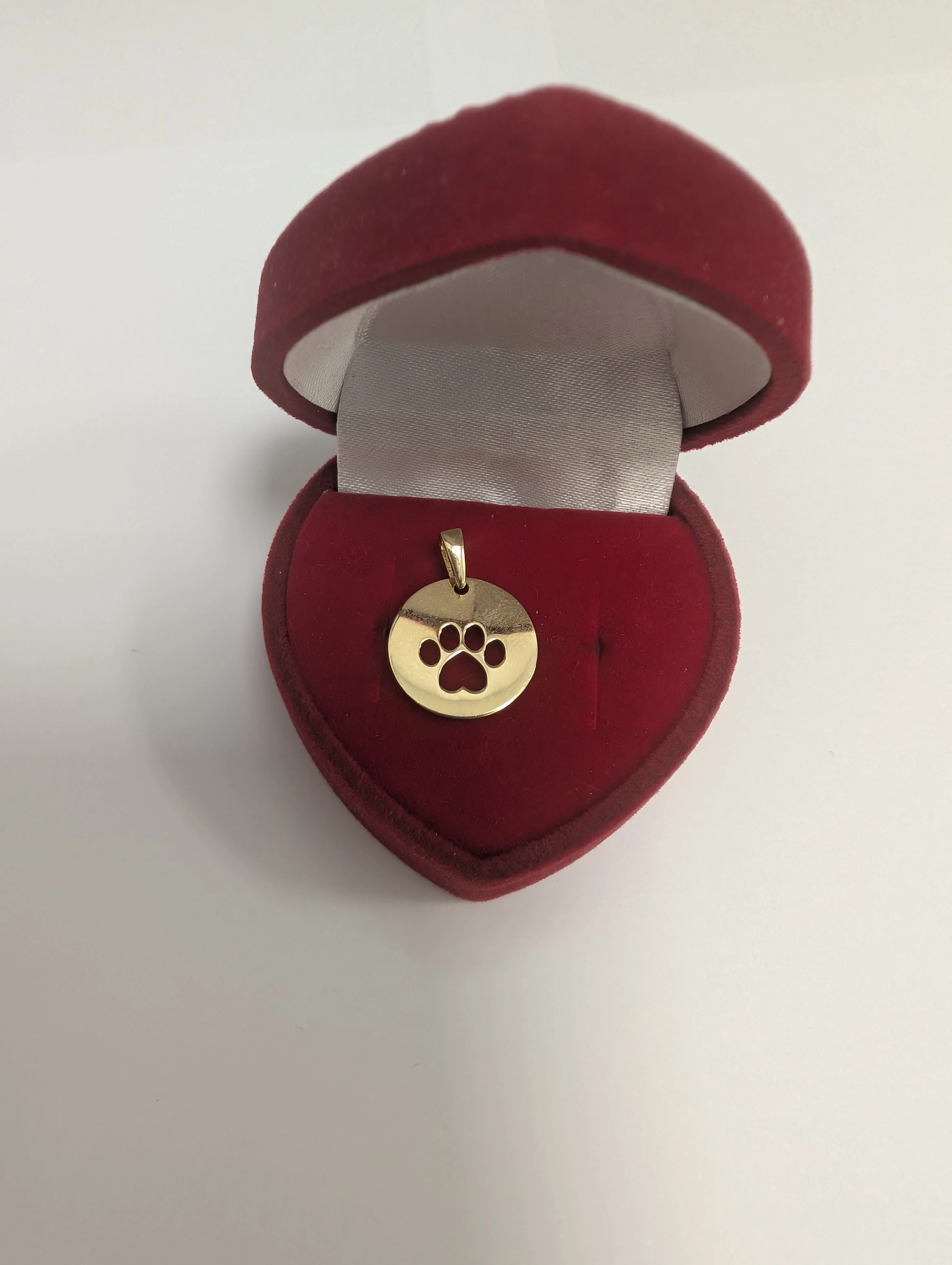 zlota-zawieszka-lapka-p585-083g-wierzynskiego-20-legnica