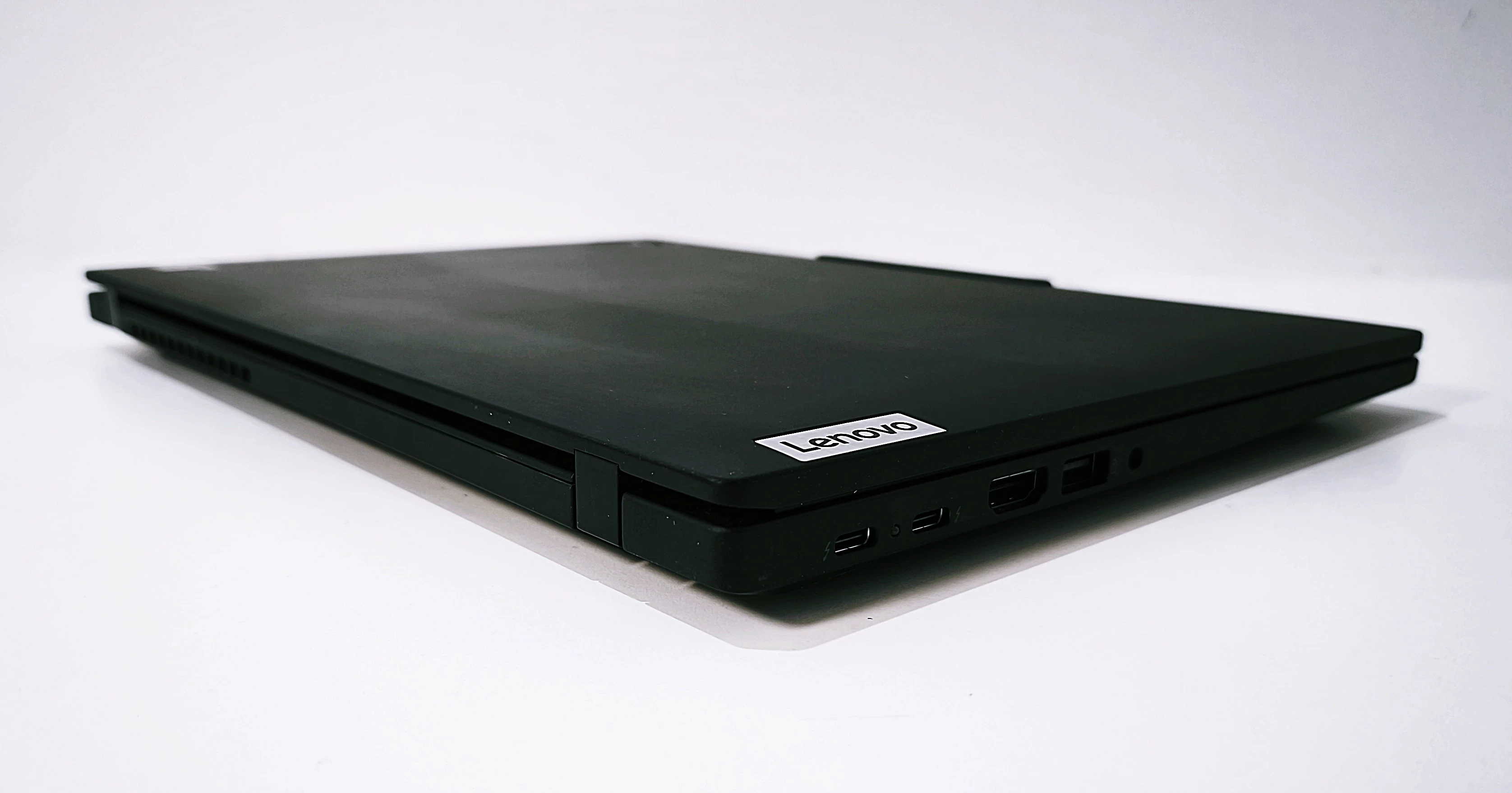 lenovo-thinkpad-t14-5th-gen-16-gb256-gb-seria-procesora-4366-1815374