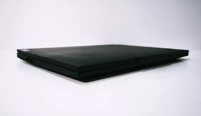 lenovo-thinkpad-t14-5th-gen-16-gb256-gb-przekatna-ekranu-14