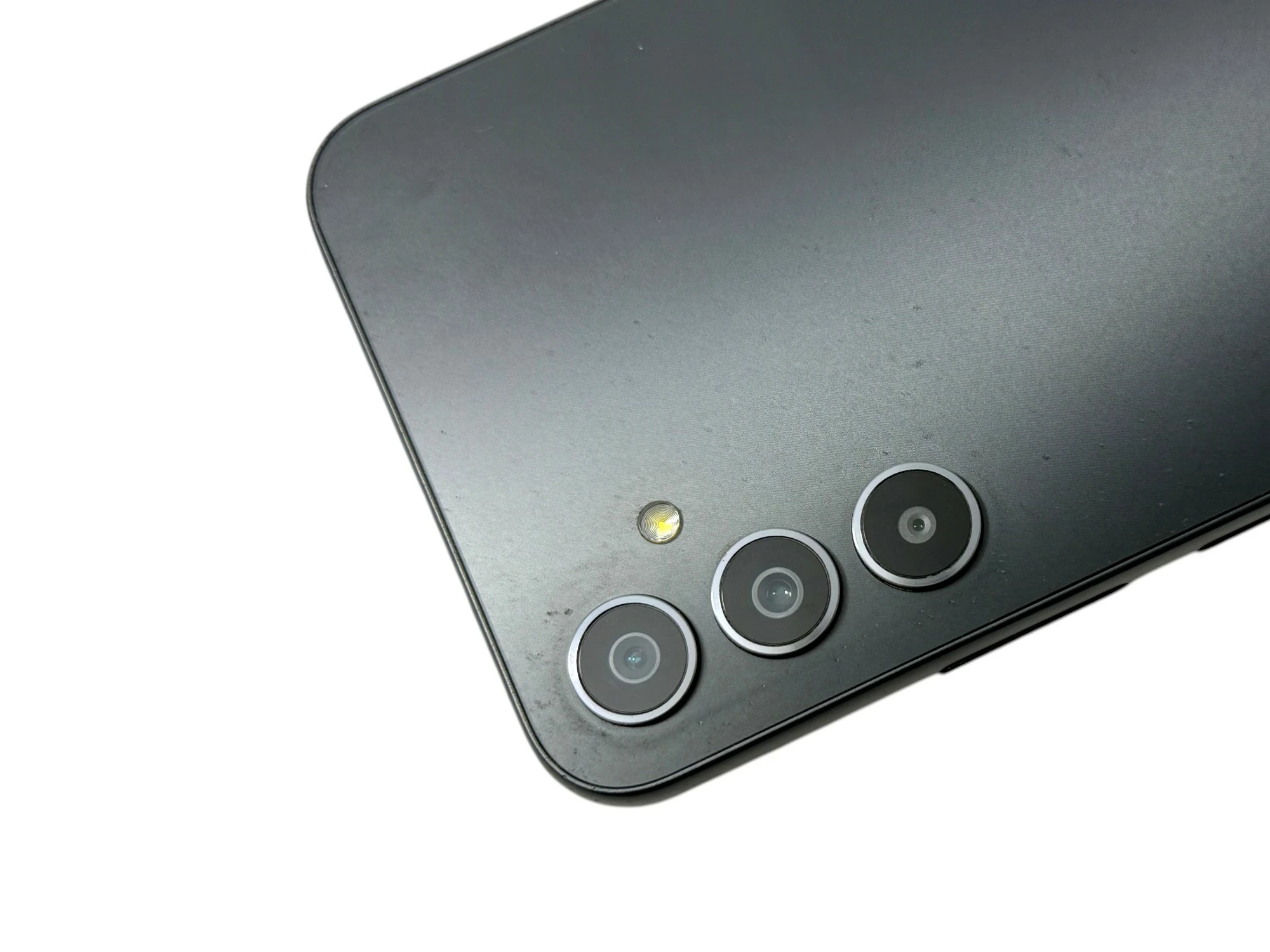 telefon-samsung-galaxy-a34-5g-6128gb-66-120hz-nfc-5000mah-opis-przekatna-ekranu-660