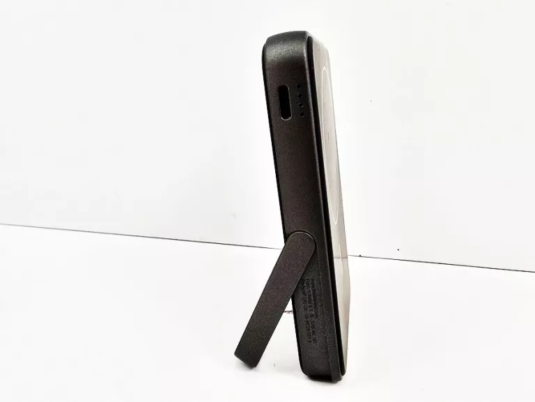 powerbank-fresh-n-rebel-szary-5000-mah-typ-akumulatora-210258-242098