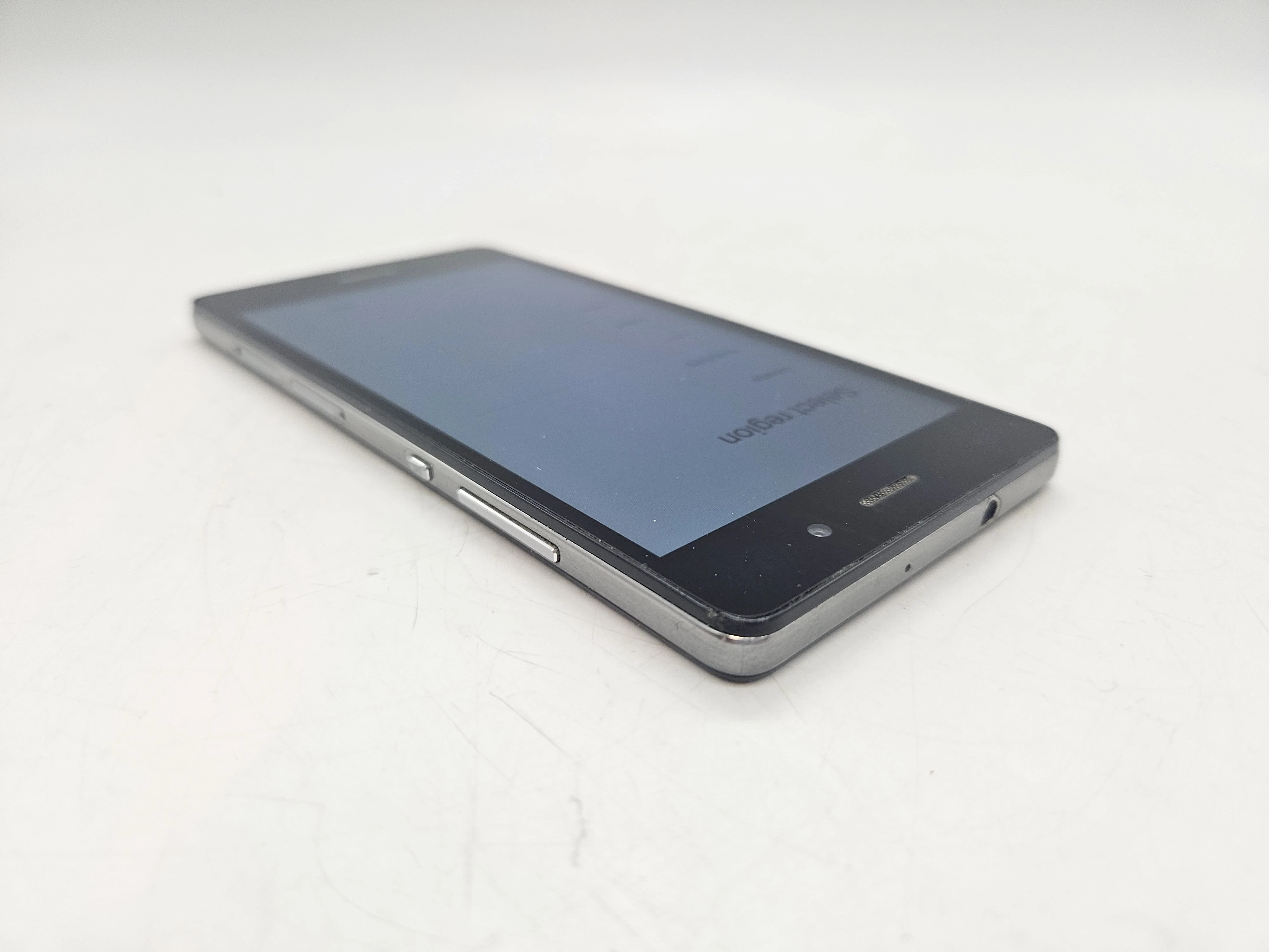 telefon-huawei-p8-lite-przekatna-ekranu-500