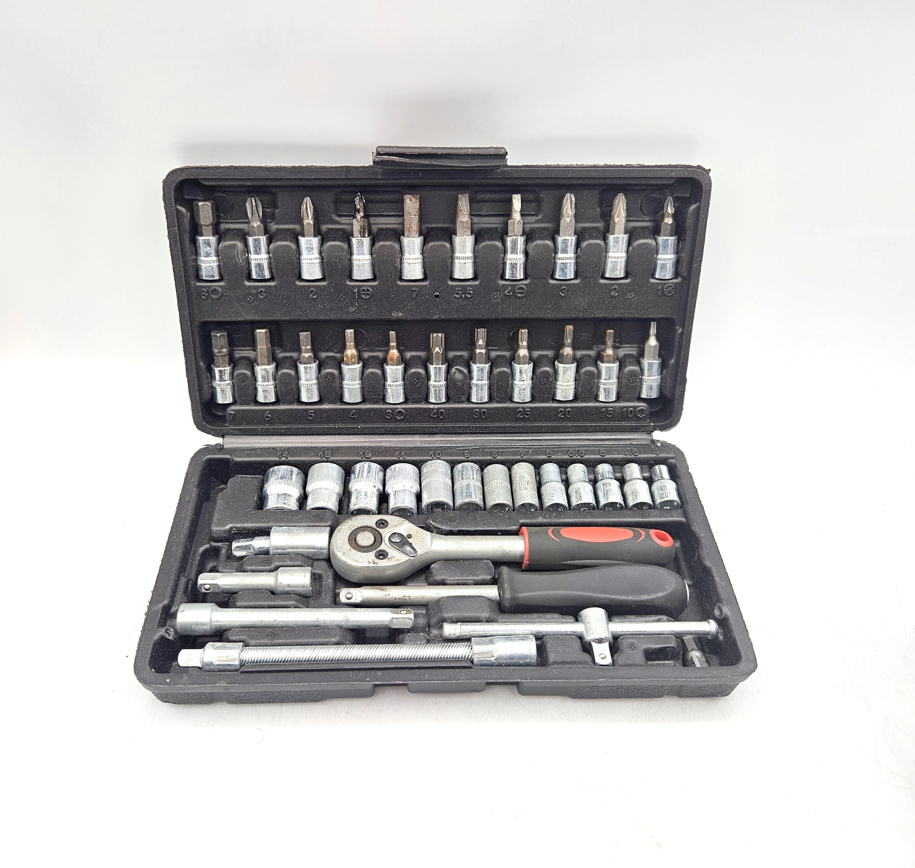 klucze-nasadowe-z-grzechotka-46szt-3-maja-48-poznan-ska-x