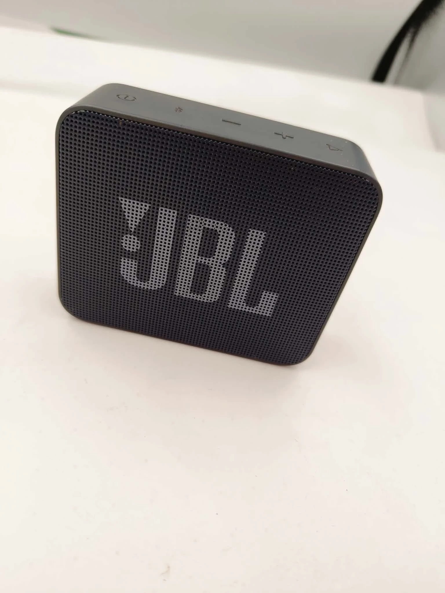 glosnik-jbl-go-essential-al-3-maja-4-ostrowiec-sw