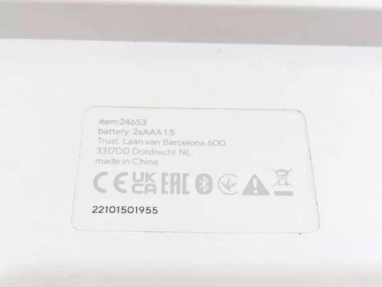 klawiatura-bezrpzewodowa-trust-24651-interfejs-1247-16