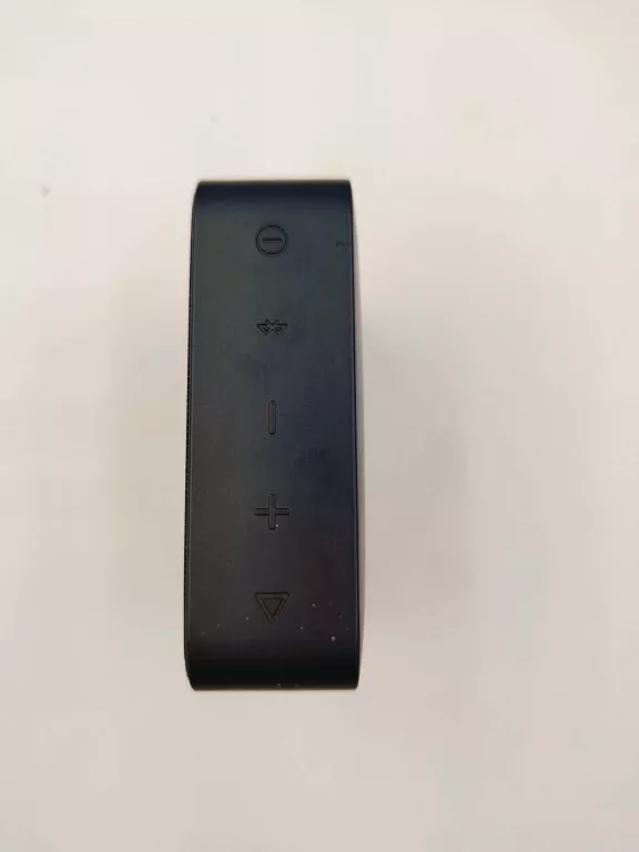 glosnik-jbl-go-essential-funkcje-221089-128