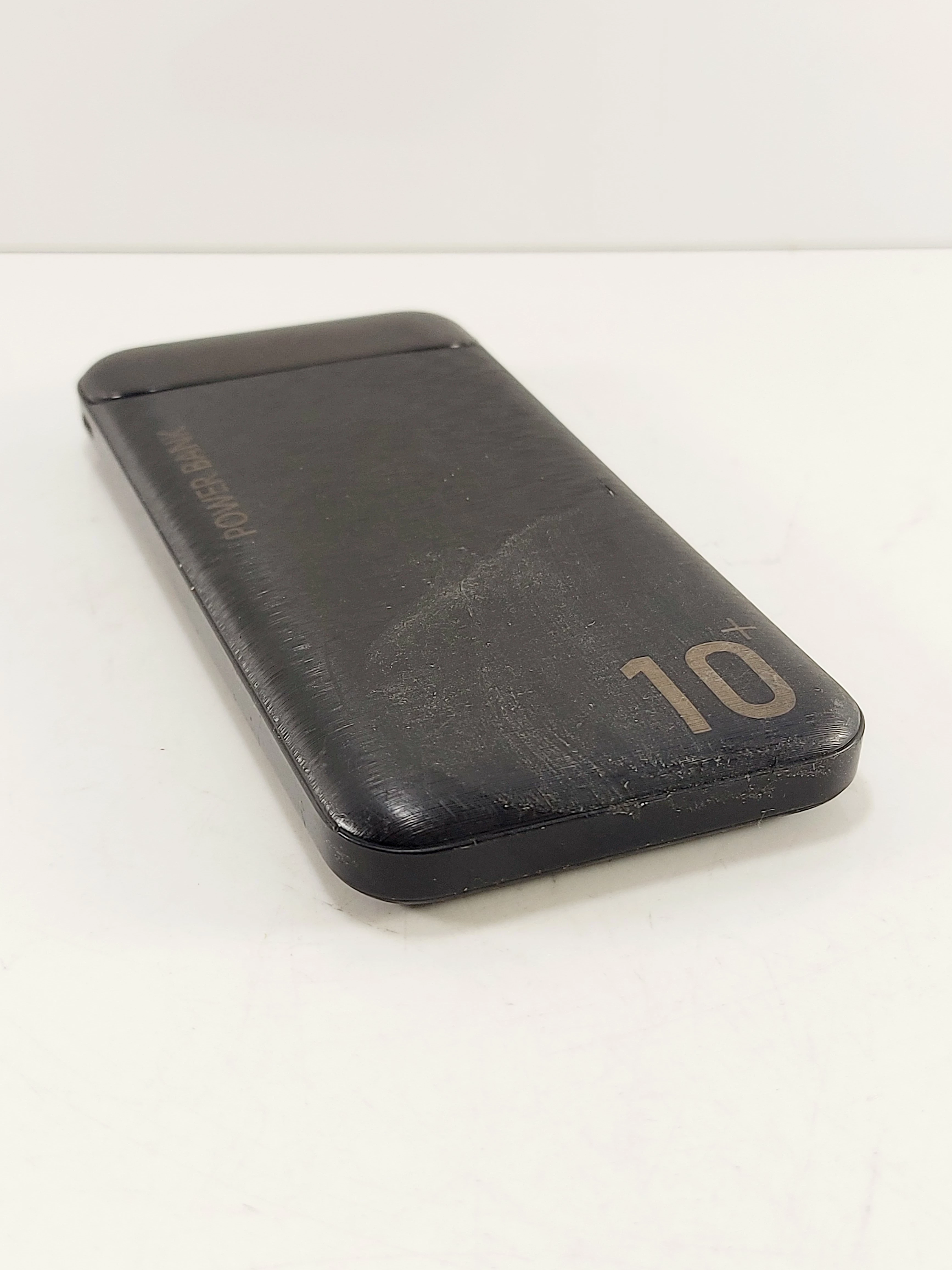 powerbank-czarny-10000-mah-kod-producenta-power-bank-10000mah