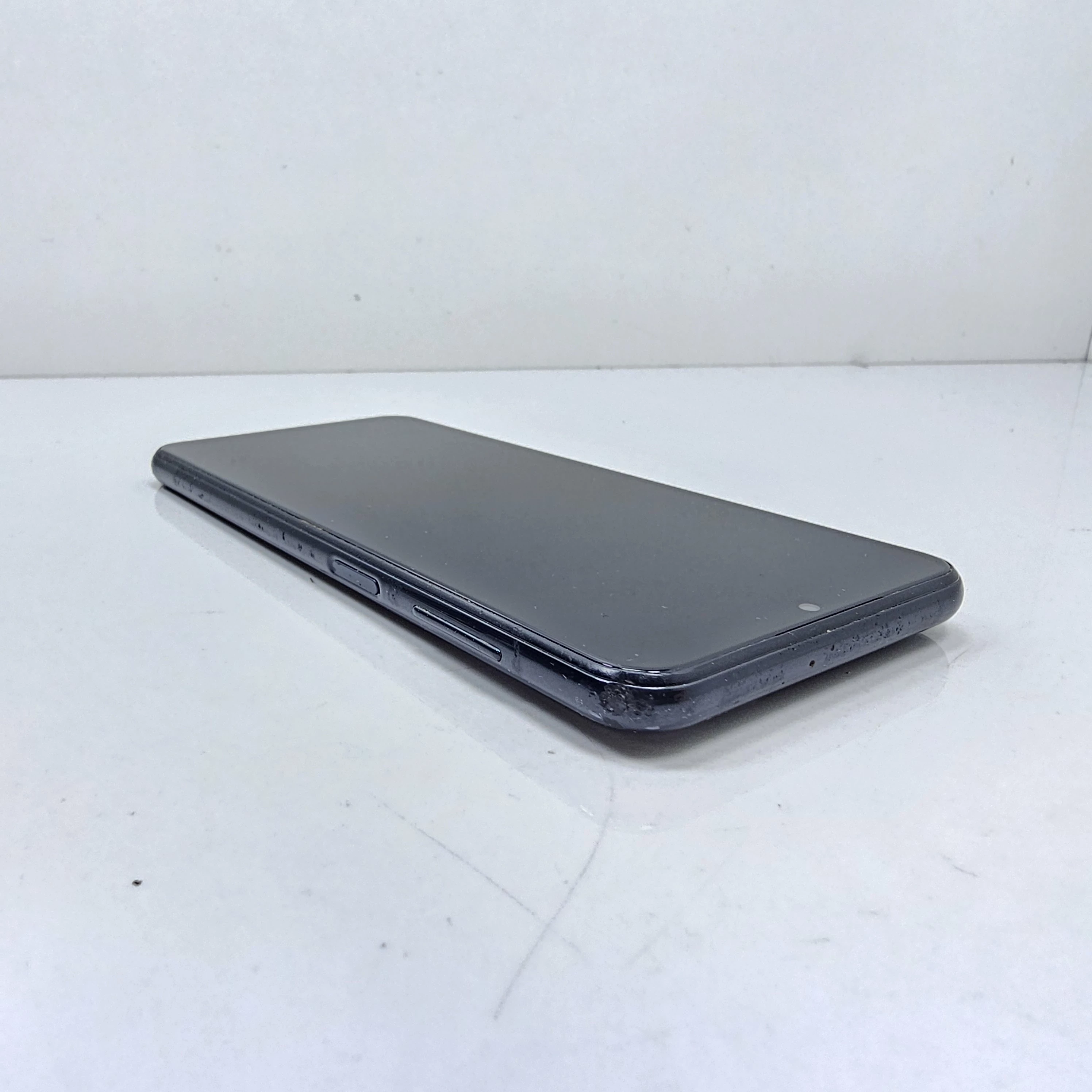 telefon-samsung-a23-5g-464gb-przekatna-ekranu-660