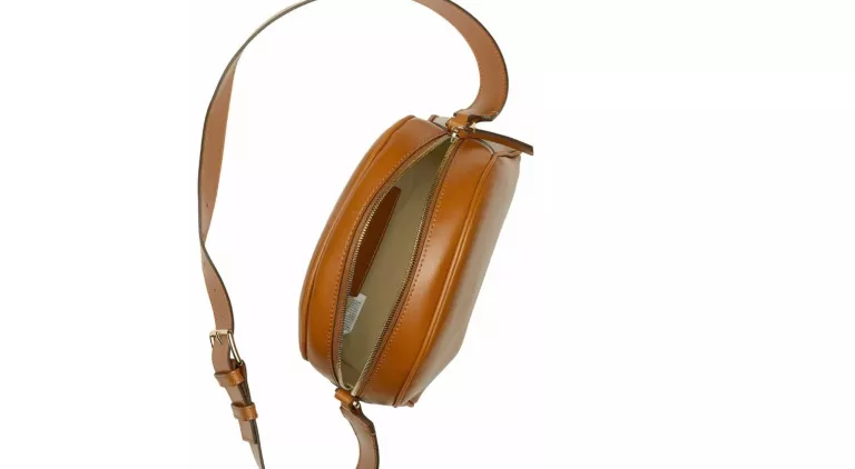 torebka-marc-opolo-dini-brazowa-skorzana-material-dominujacy-203885-218289