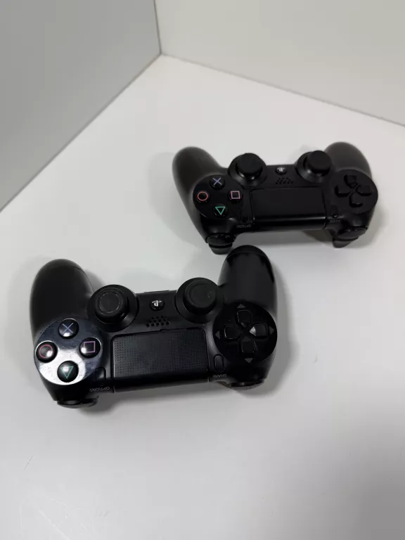 konsola-ps4-500gb-2-pady-okabl-liczba-kontrolerow-w-zestawie-205994-225550