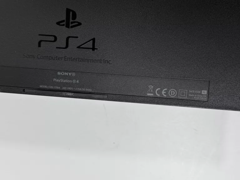 konsola-ps4-500gb-2-pady-okabl-wersja-130590-1